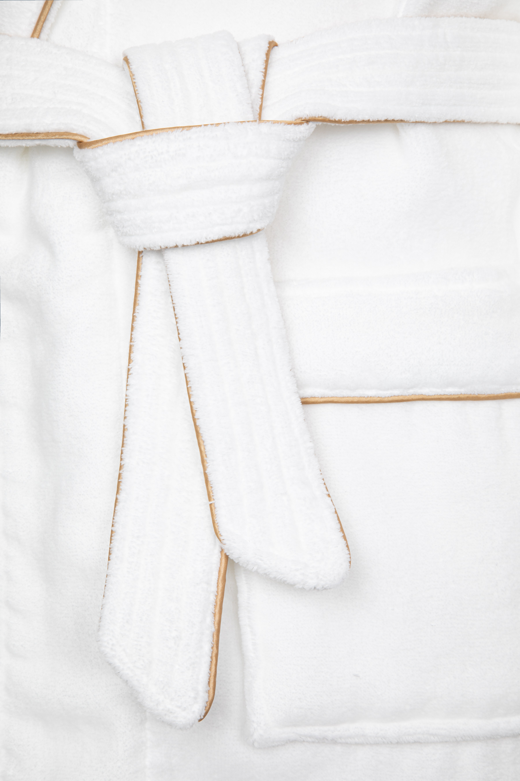 Accappatoio in cotone con stemma ricamato, BIANCO