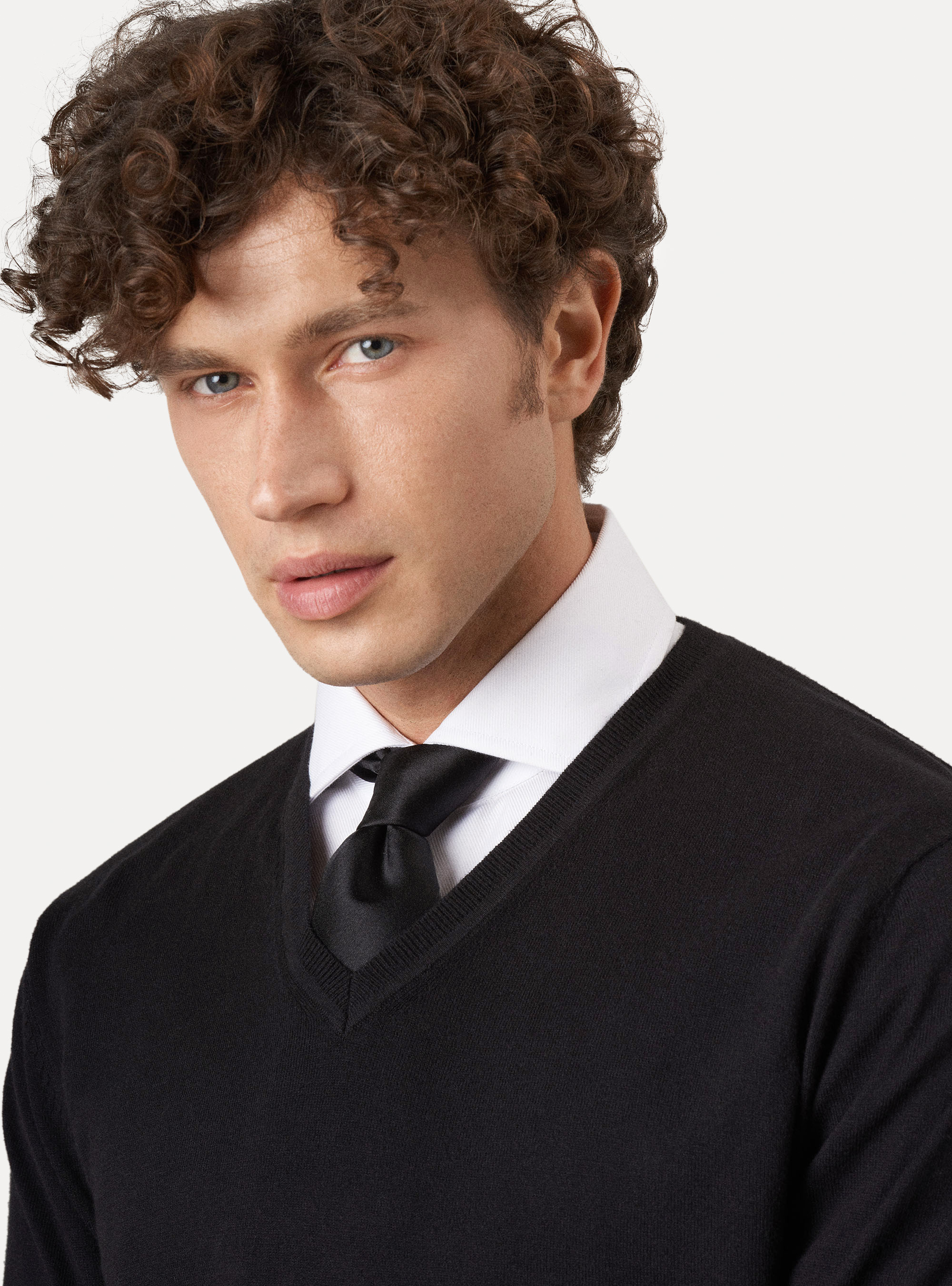 Maglia scollo a V in cotone seta e cashmere, NERO