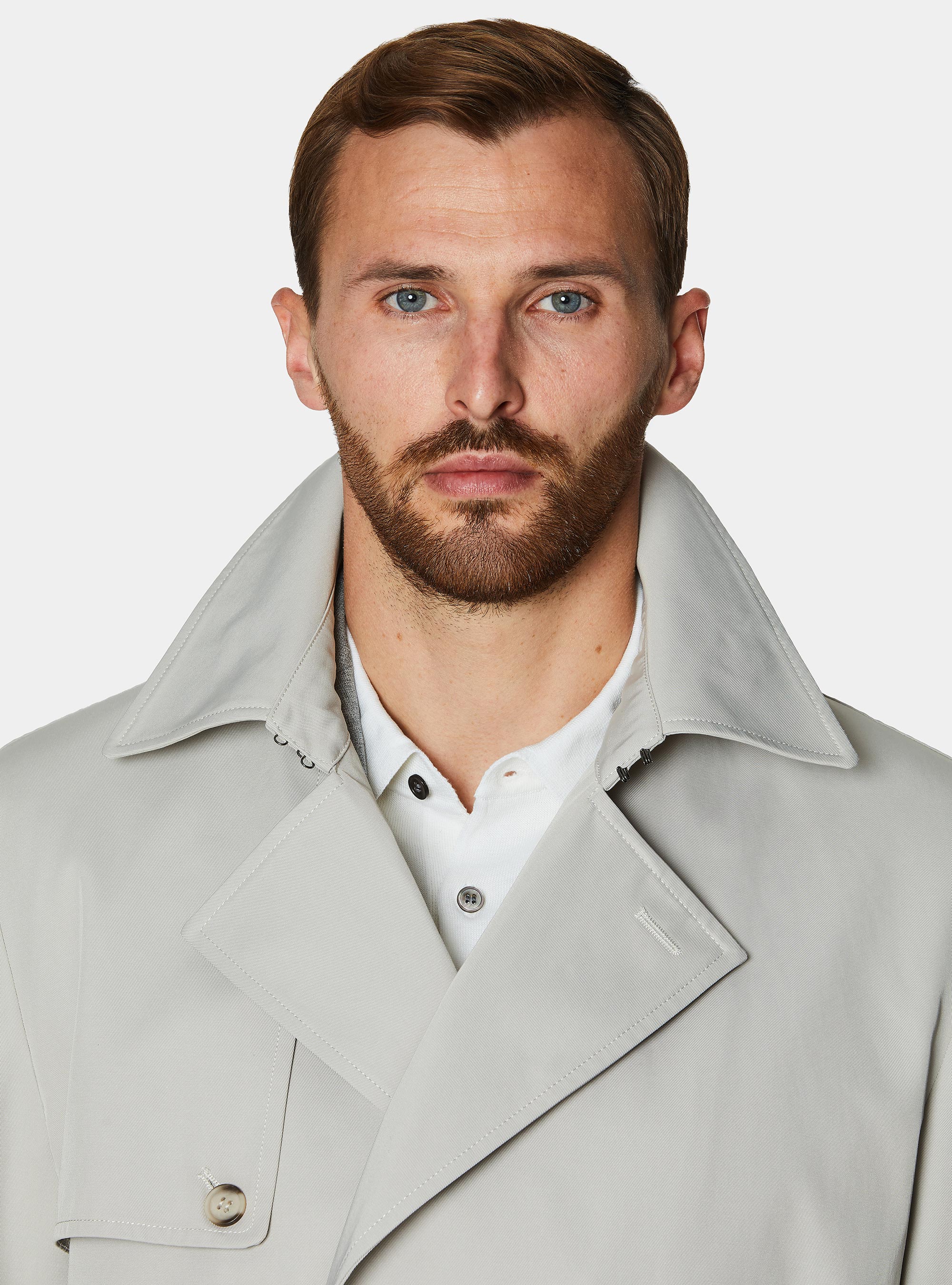 Trench doble botonadura de sarga de algod&oacute;n, CRUDO