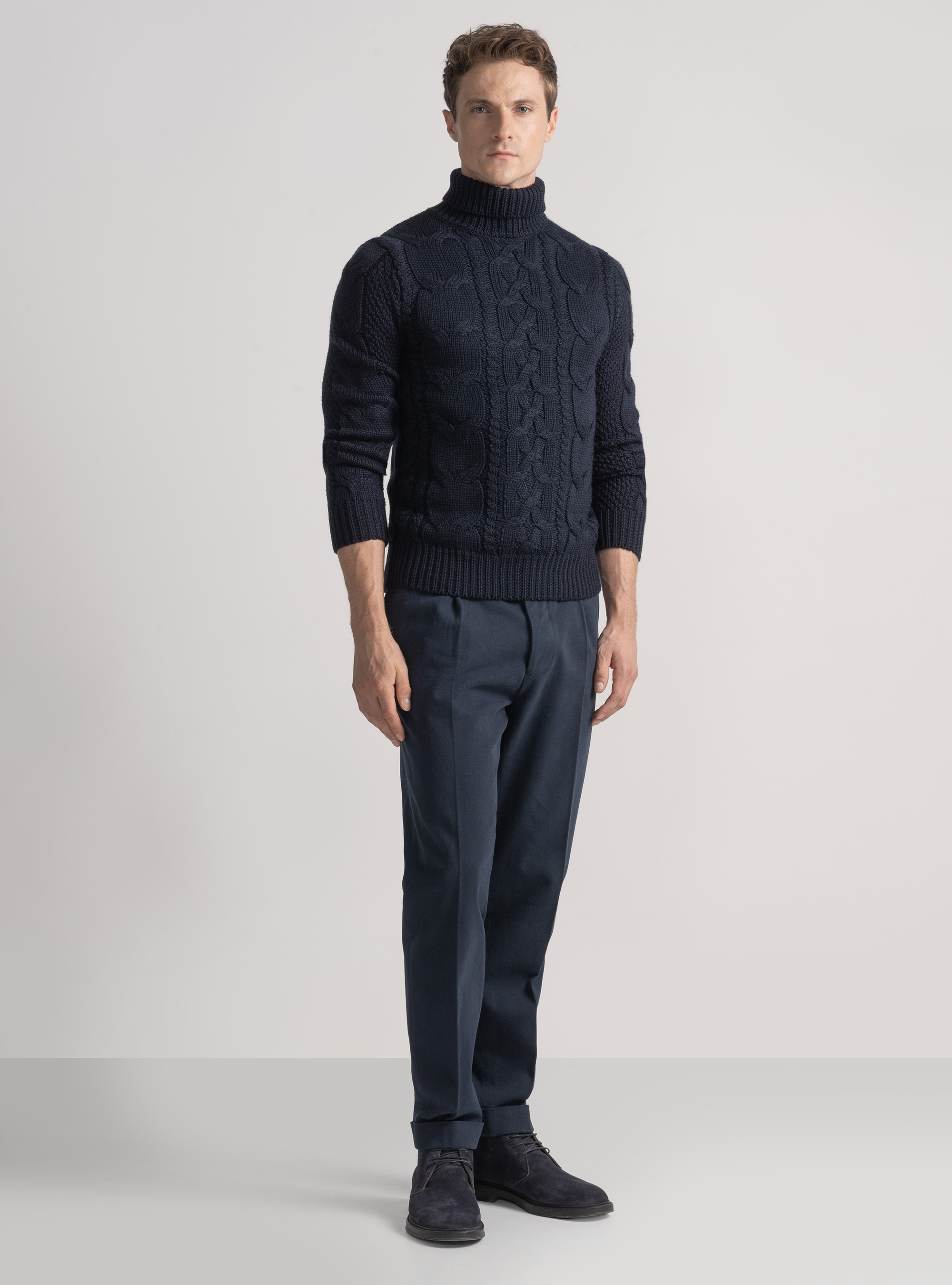 Punto de cuello alto con trenza de mezcla de lana, AZUL MARINO
