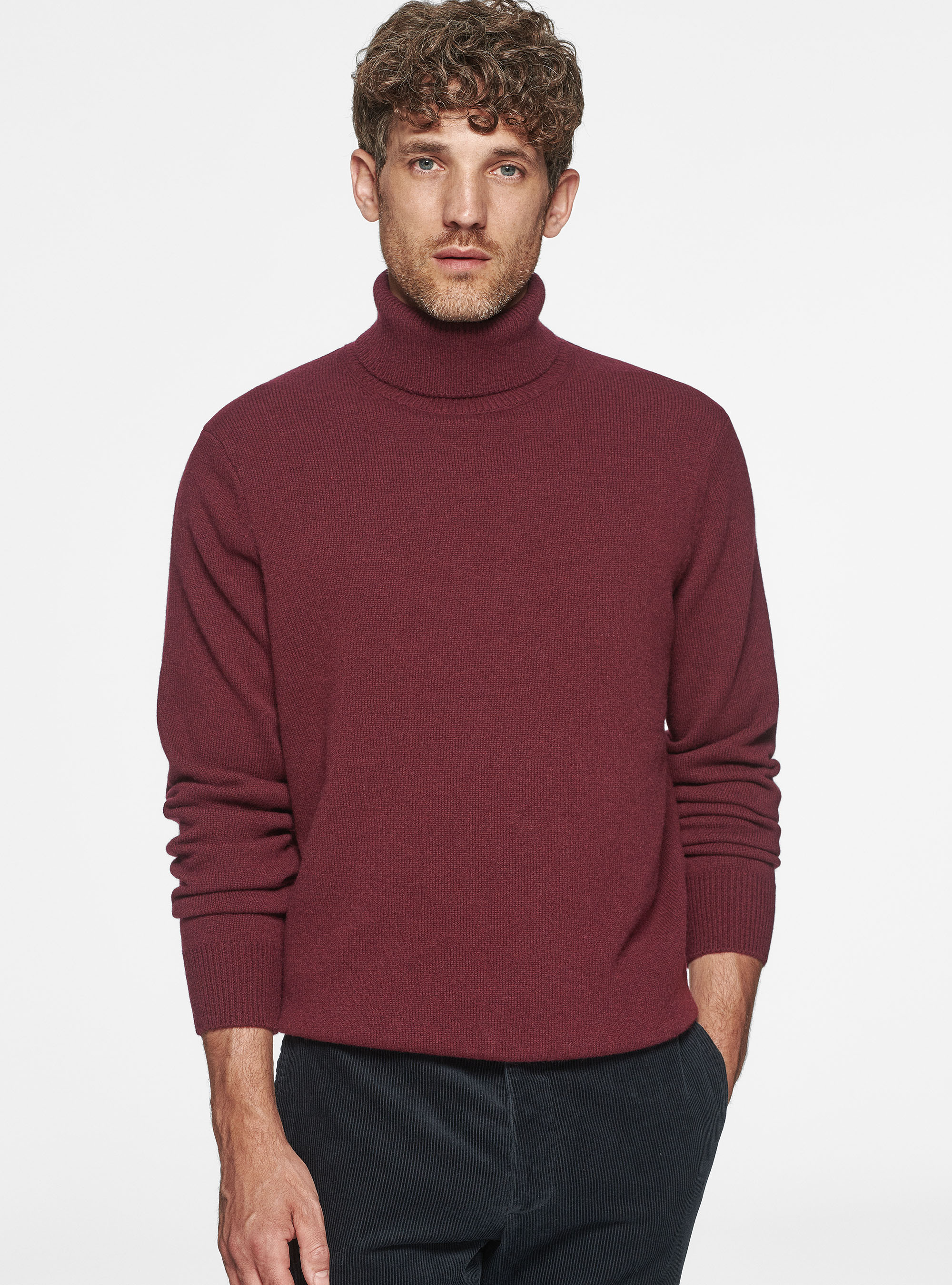 Merino wool turtleneck sweater, BORDEAUX