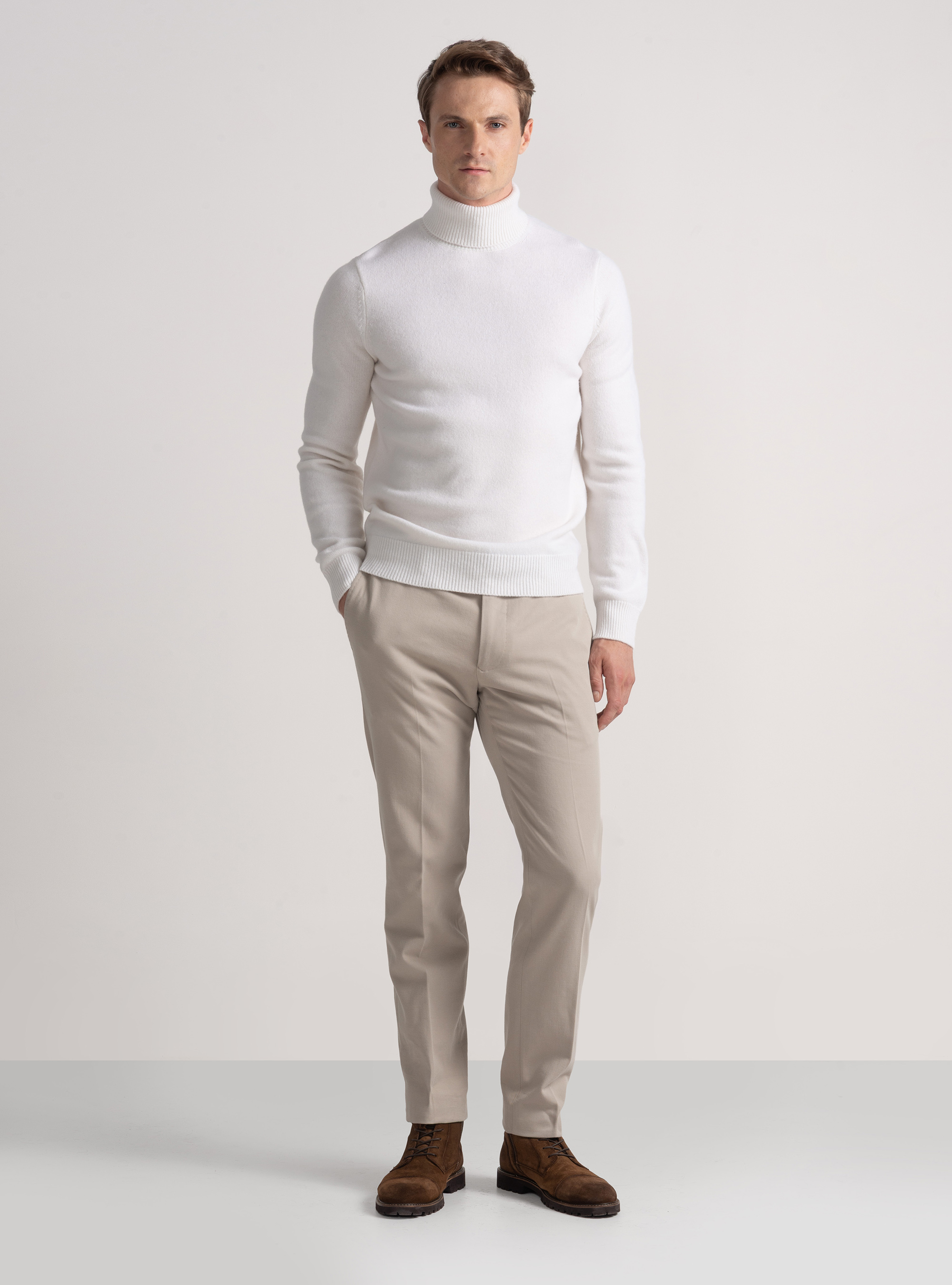 Merino wool turtleneck sweater, WHITE