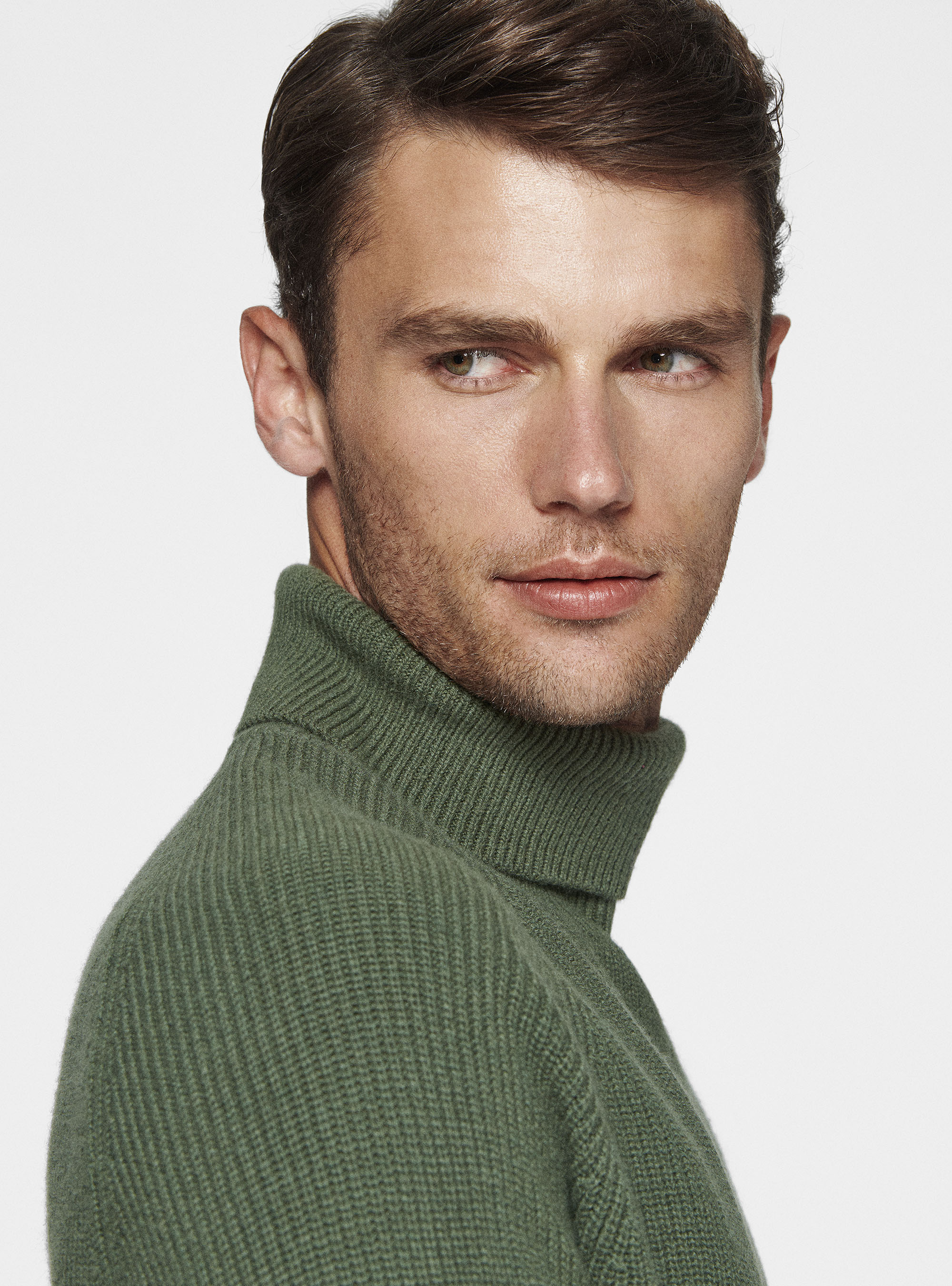 Maglia collo alto a costa perlata in lana merino, MILITARE 0609C