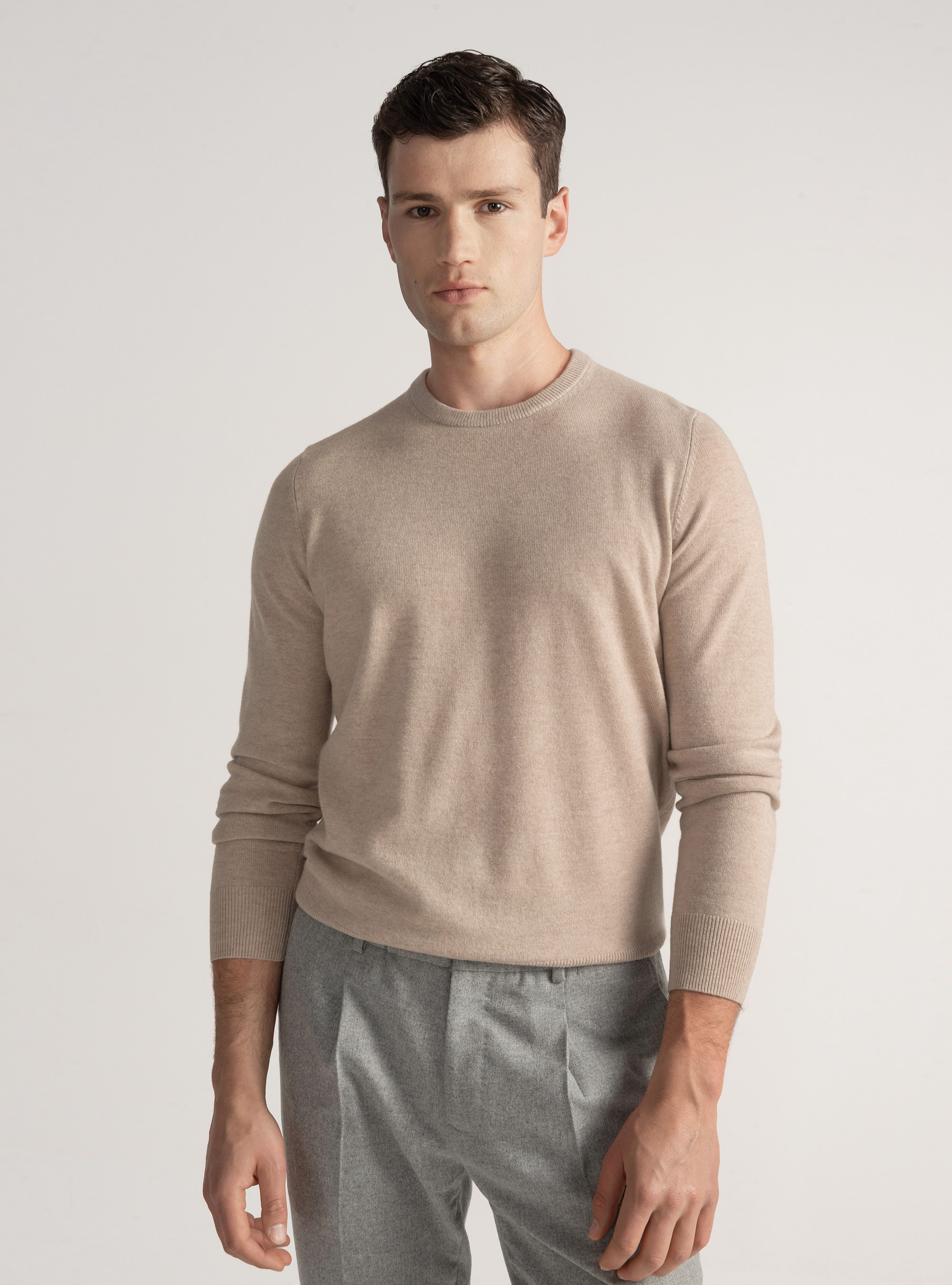 Trikot mit Rundhalsausschnitt aus Lambswool und Kaschmir, ECRU 0560C