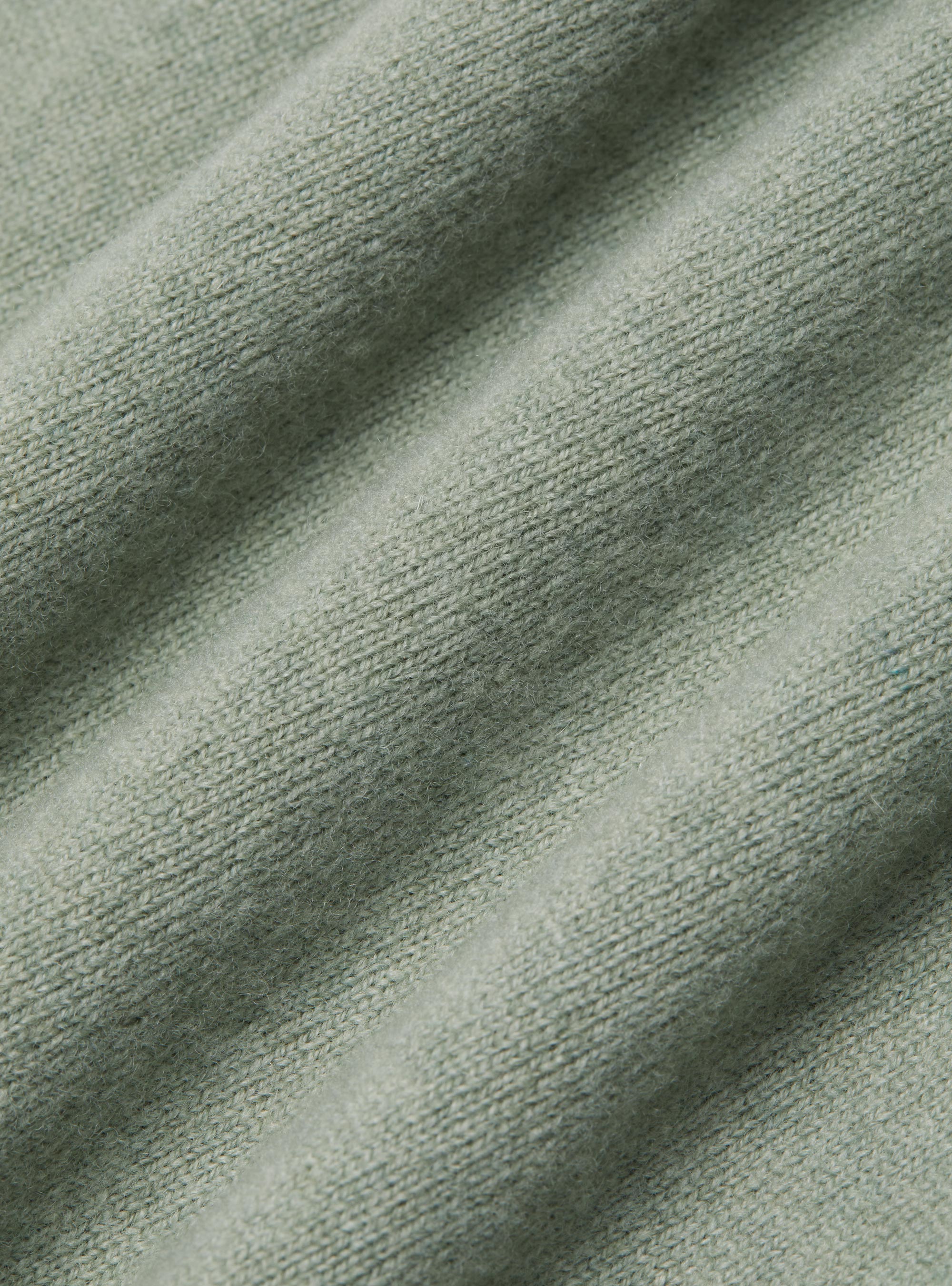 Maglia girocollo in lambswool e cashmere, VERDE GIADA 0655C