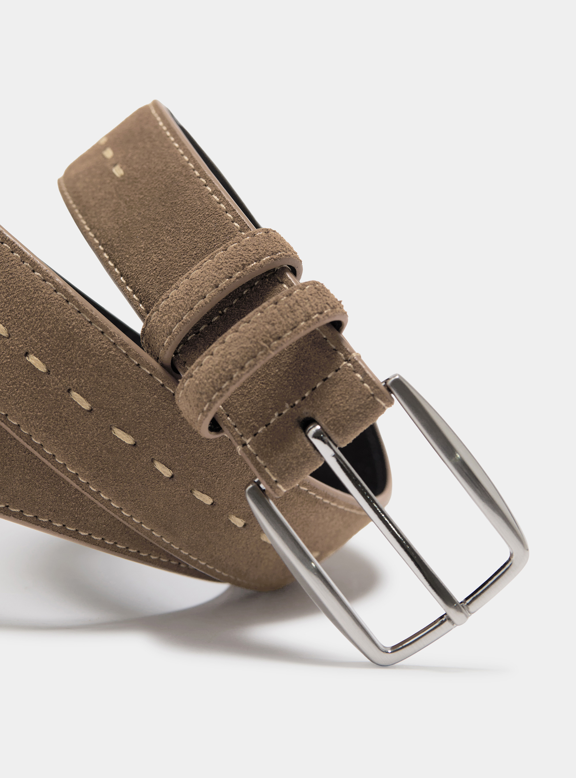 Cintura in suede con impuntura in contrasto, BOUE