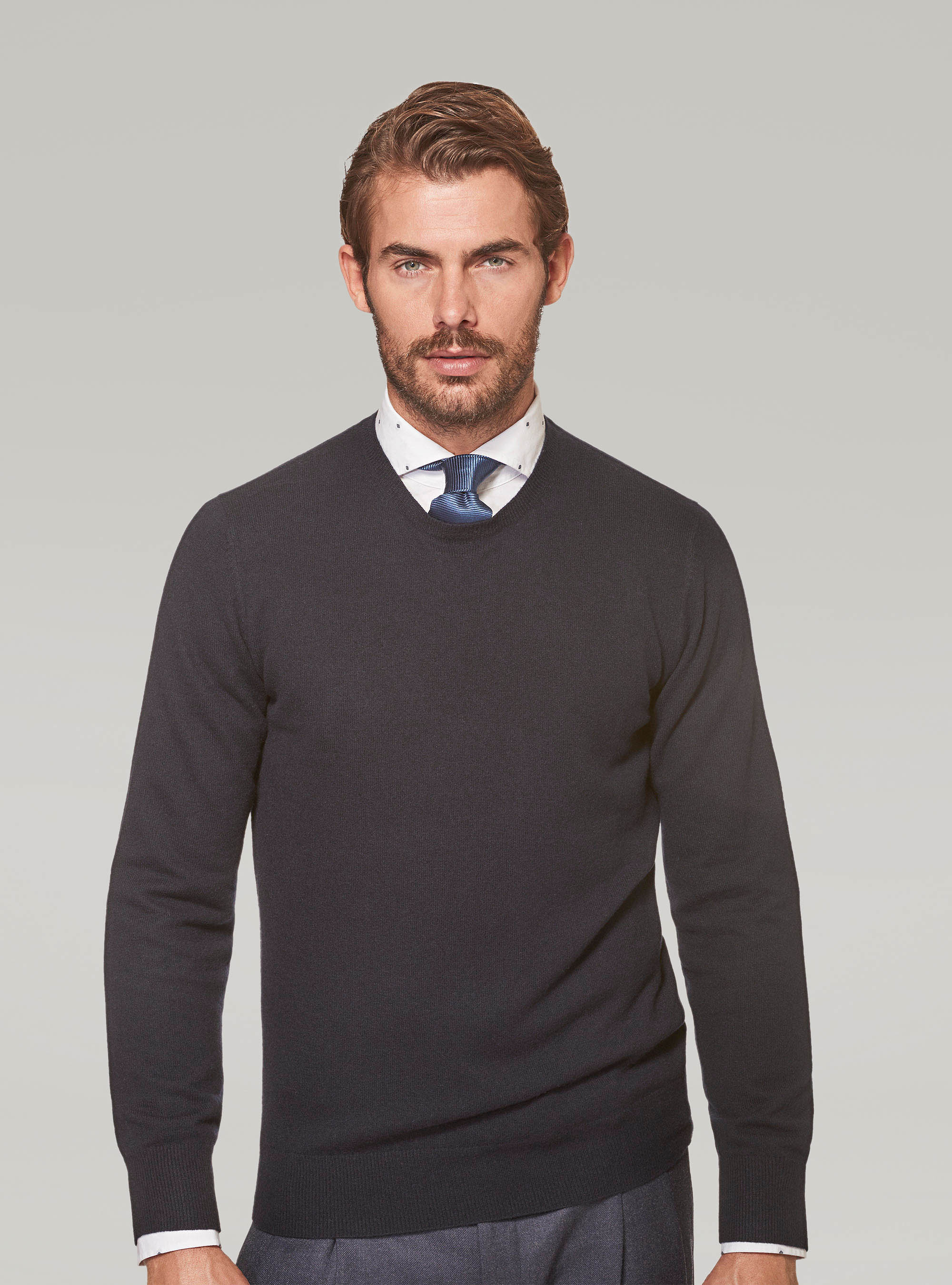 navy round neck jumper