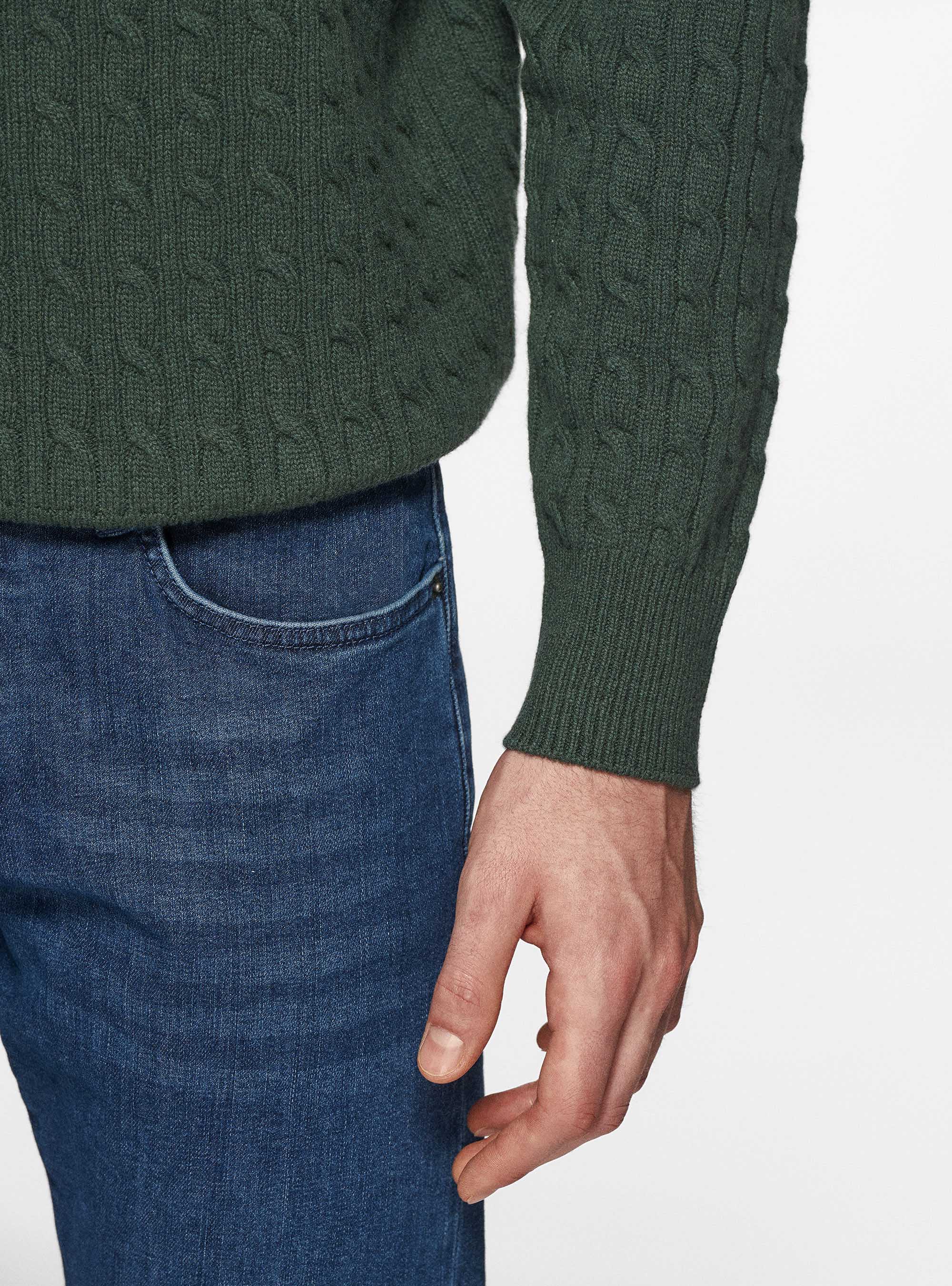 Maglia girocollo con treccia in lana e cashmere, MILITARE 0609C