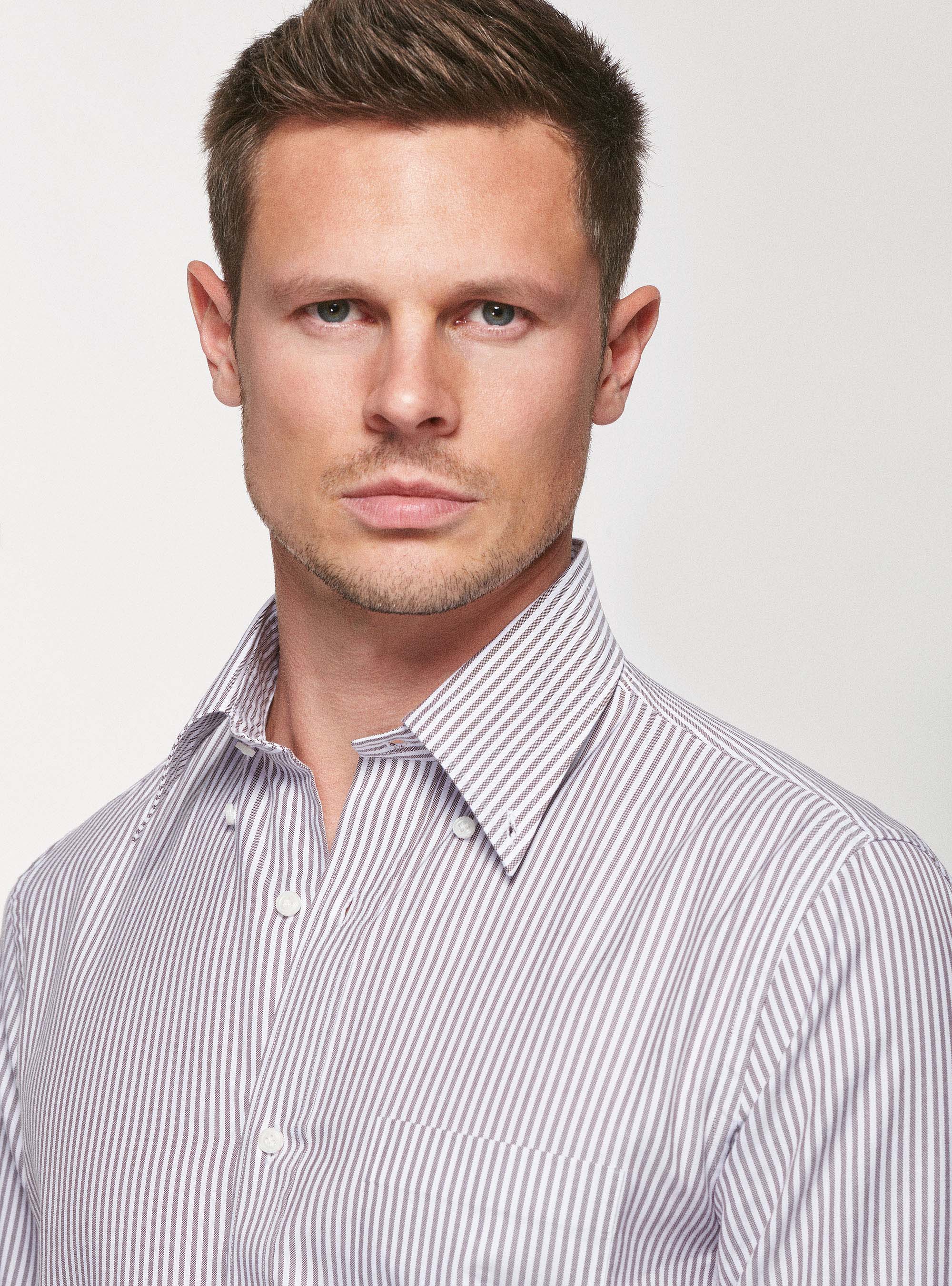 Camicia in cotone oxford rigato, FANGO