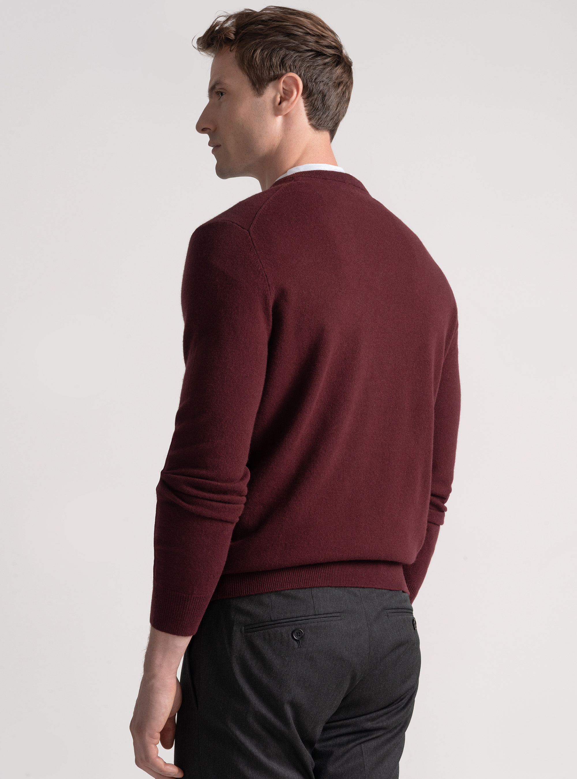 Merino wool V-neck sweater, BORDEAUX