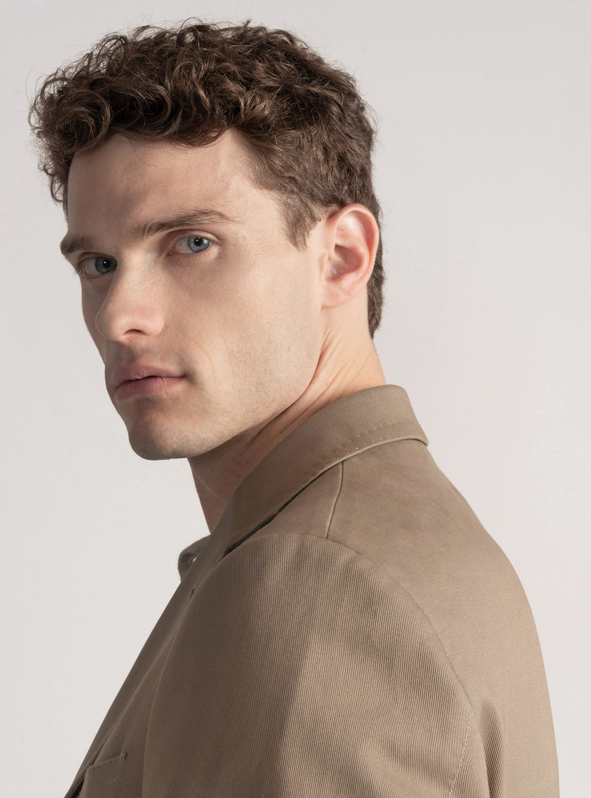 Americana de algodón esmerilado, BARRO