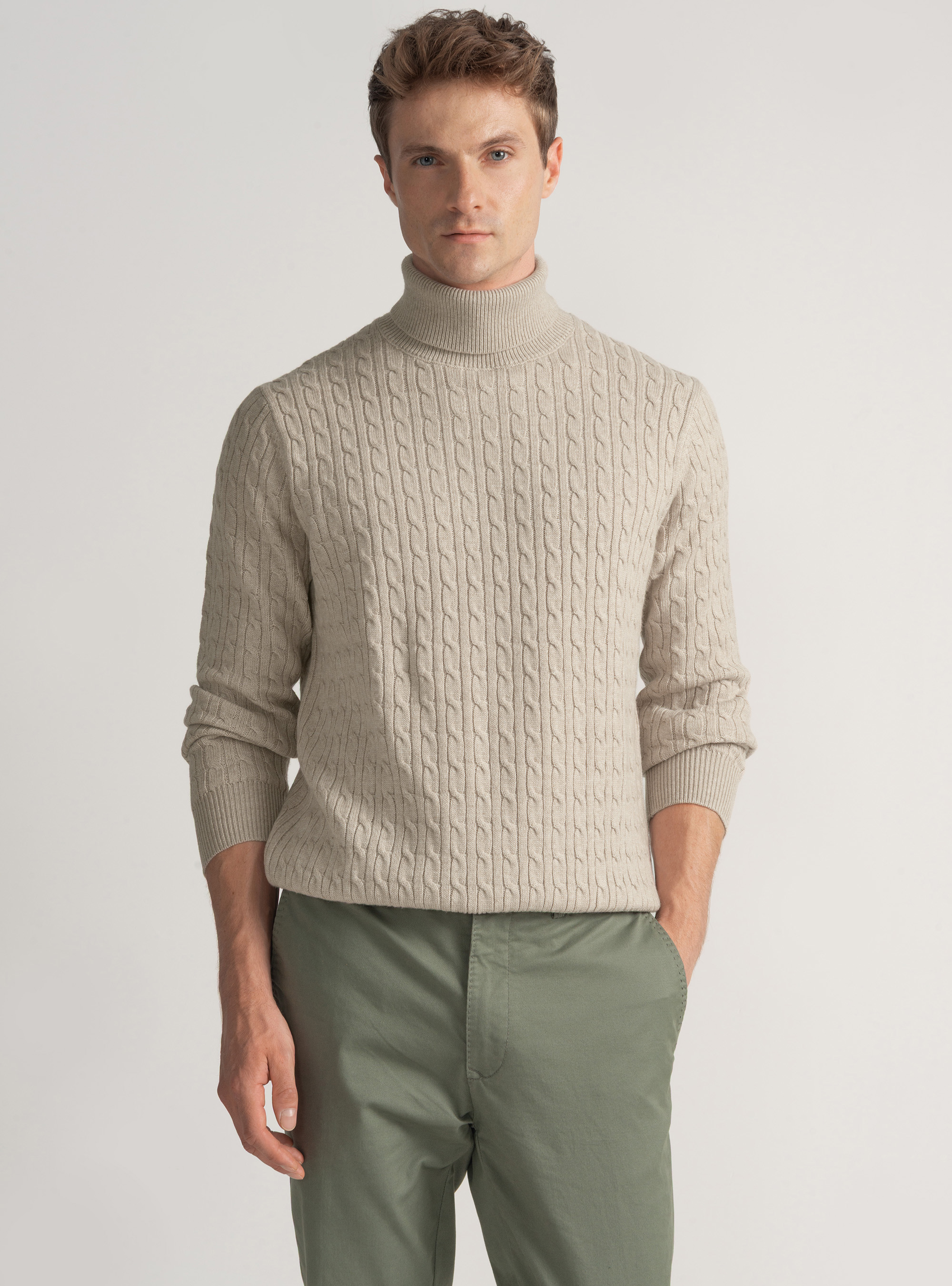 Maglia collo alto con treccia in misto lana, ECRU