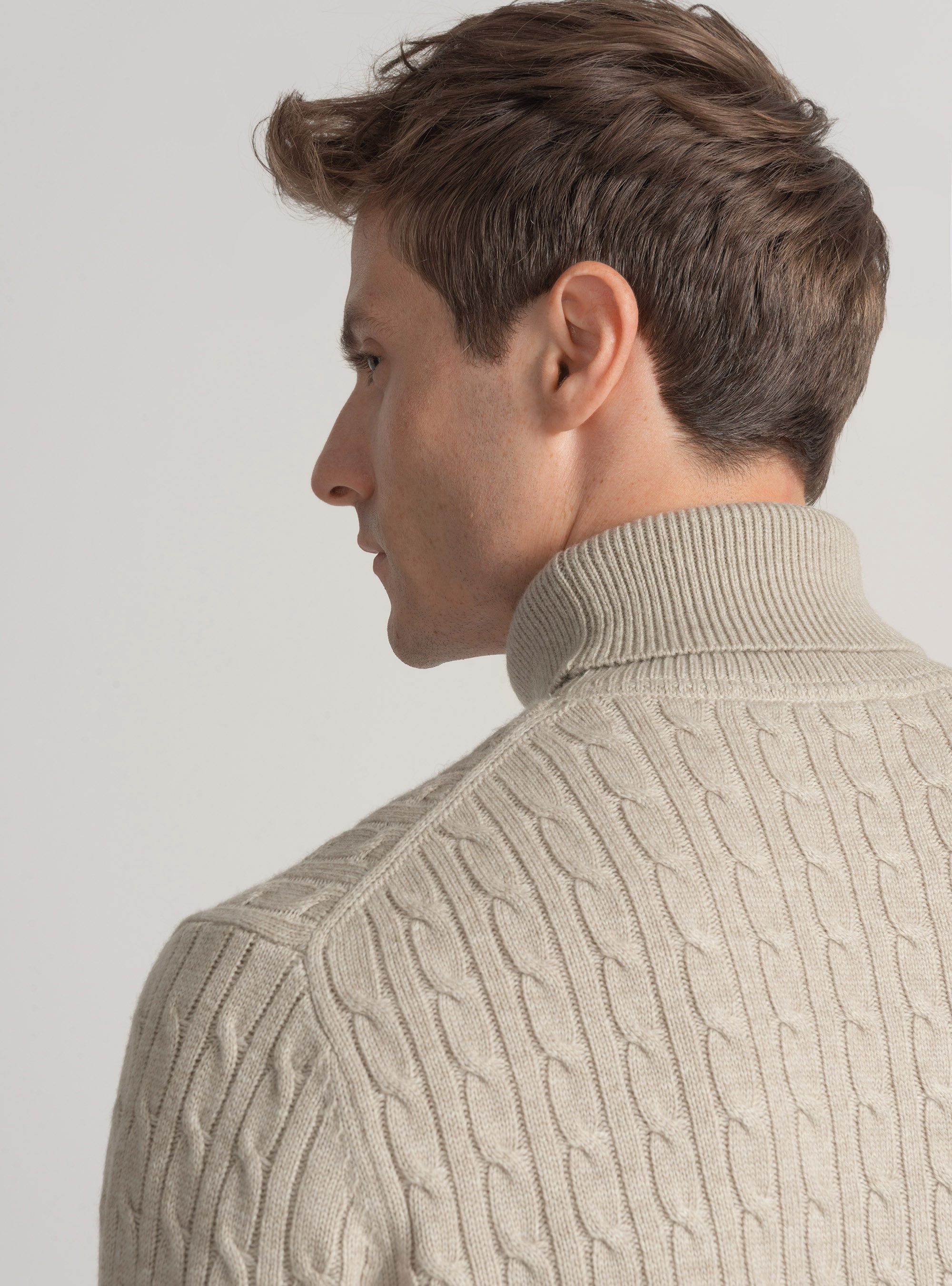 Maglia collo alto con treccia in misto lana, ECRU