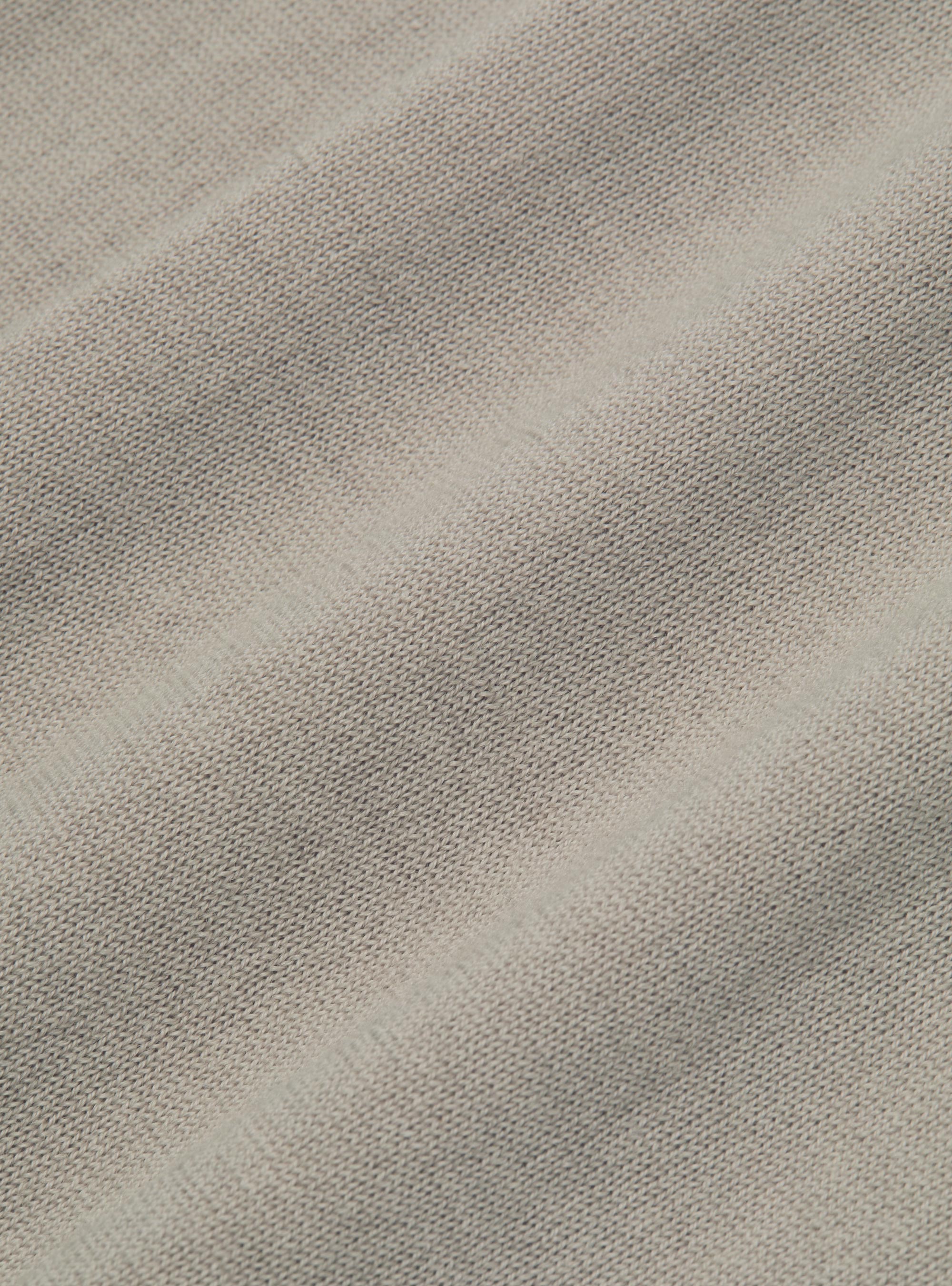 Dolcevita in pura lana merino extrafine, SABBIA