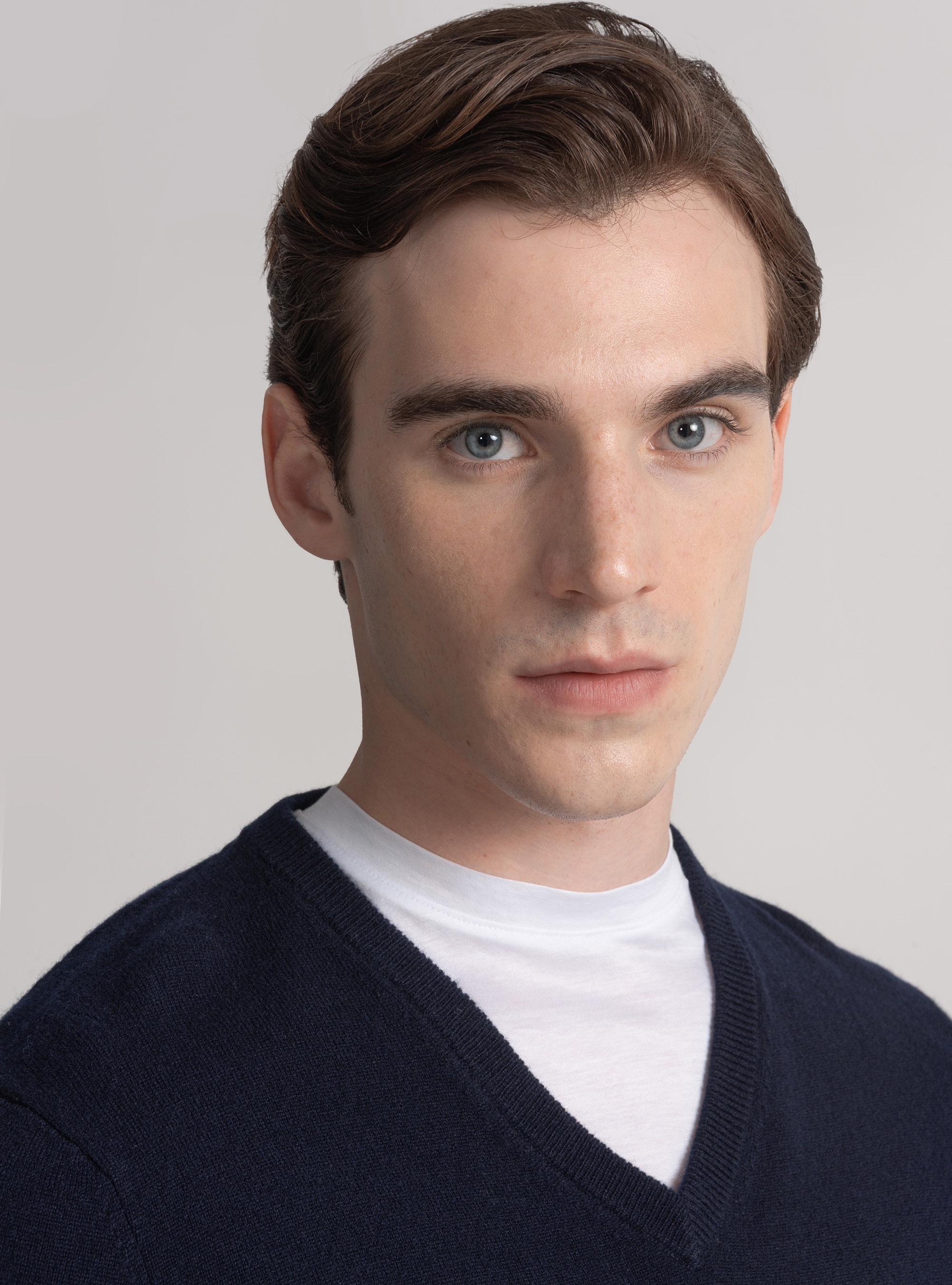 Merino wool V-neck sweater, NAVY BLUE