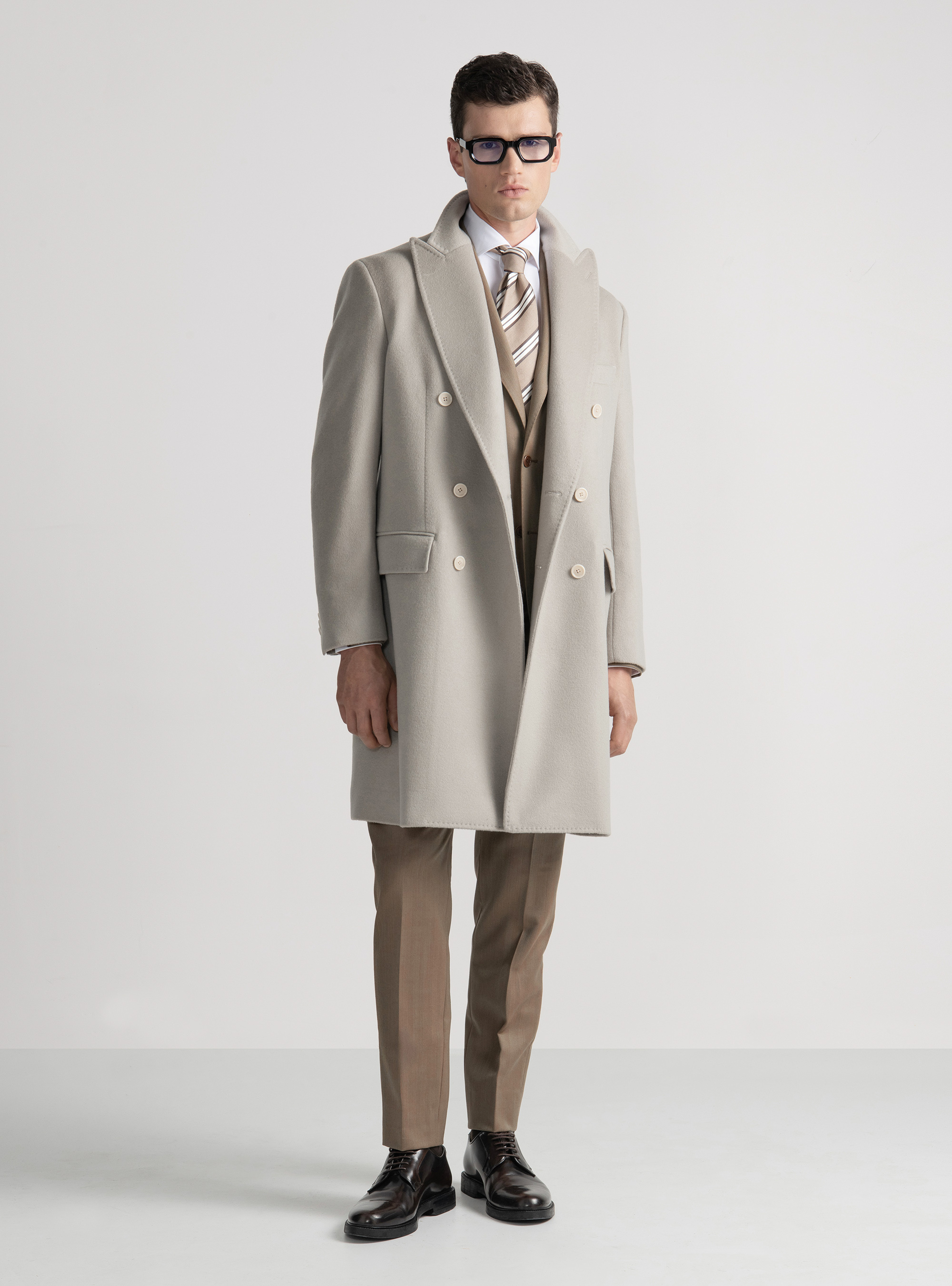 Abrigo de doble botonadura 100% cachemira, ECRU 0536C