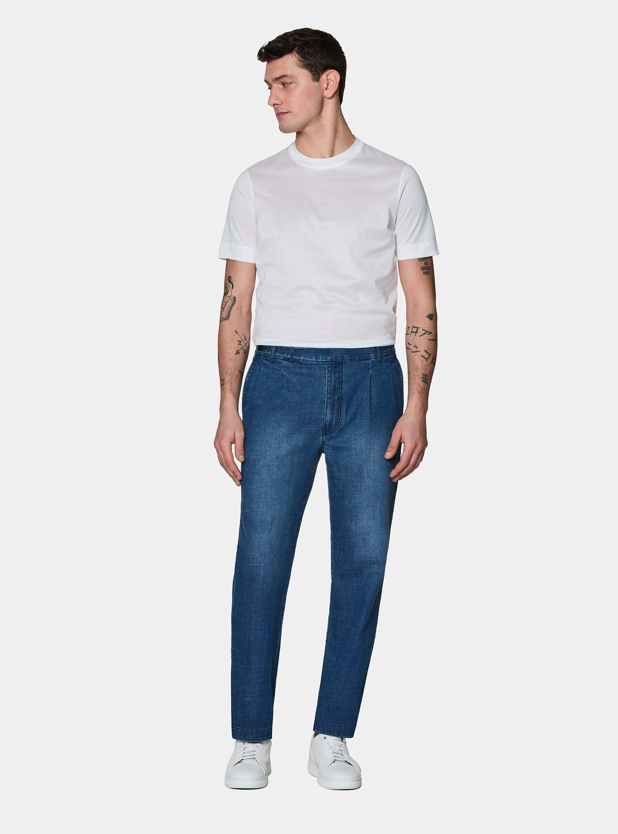 Pantaloni loose fit con pince in cotone chambray, BLU