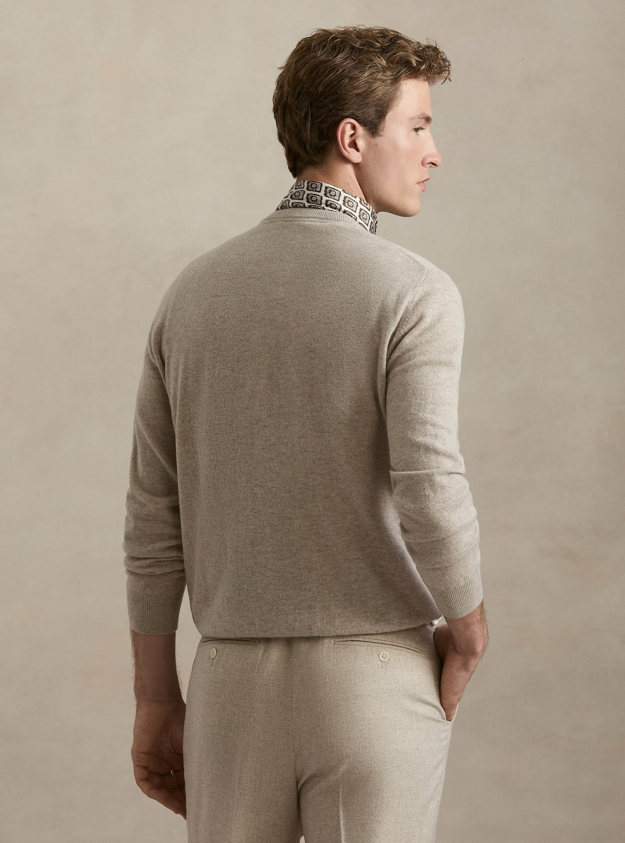 Maglia girocollo in 100% cashmere, ECRU