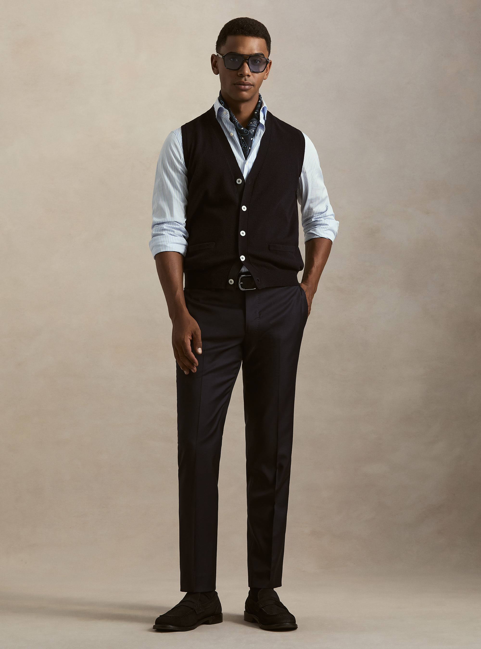 Lambswool and cashmere knit vest, NAVY BLUE