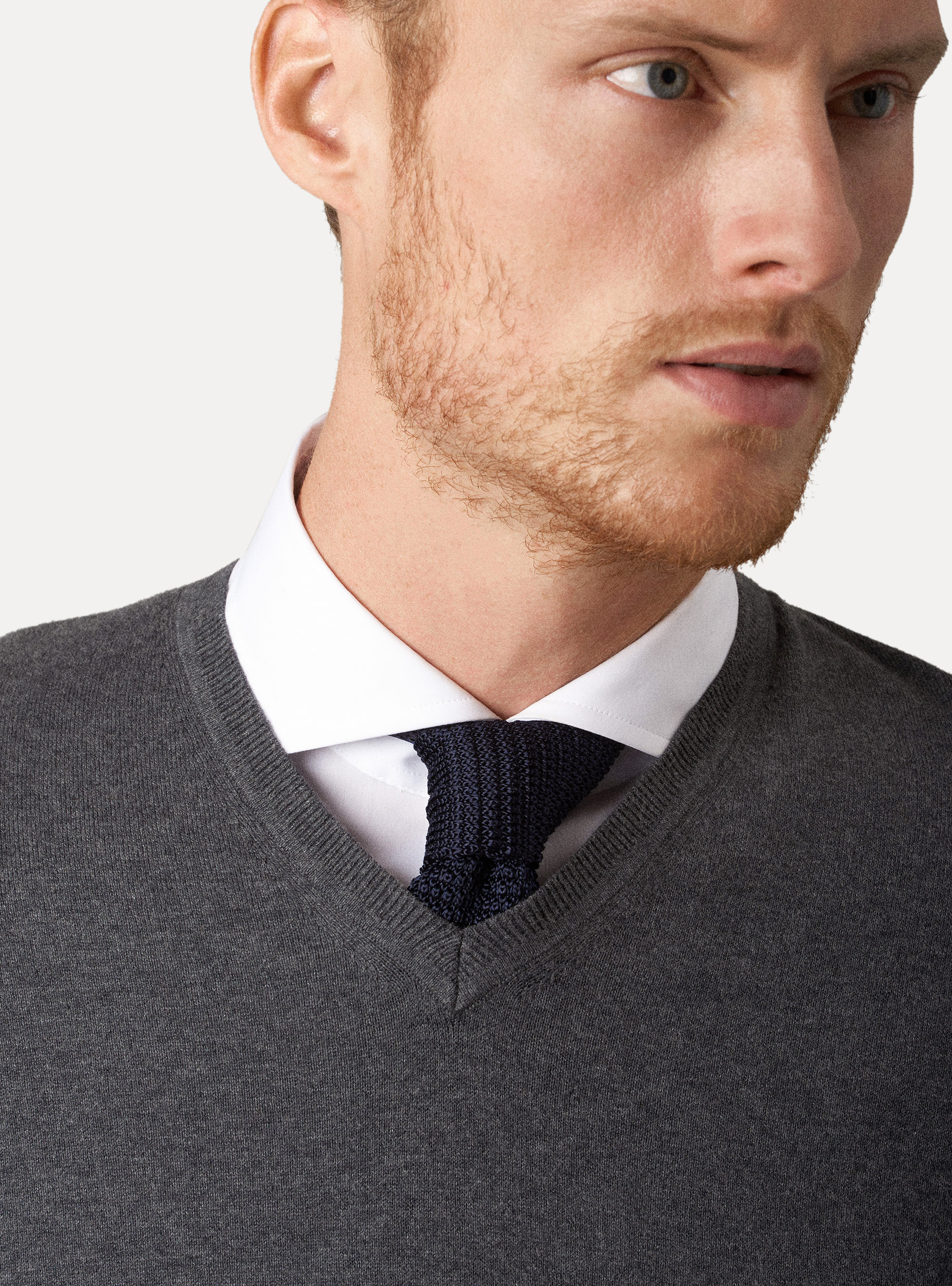 Pullover mit V-Ausschnitt aus Baumwolle, Seide und Kaschmir, ASFALTO 0115C