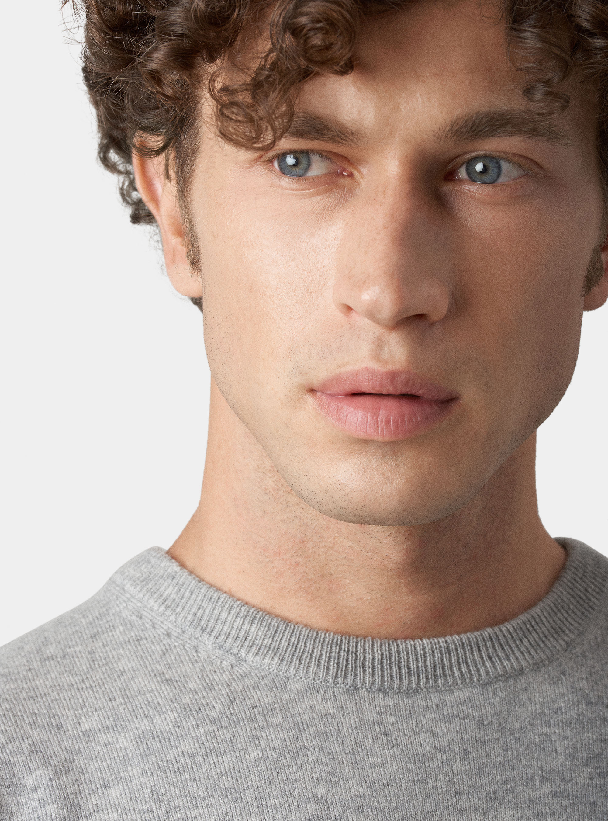 Maglia girocollo 100% cashmere, GRIGIO CHIARO MELANGE
