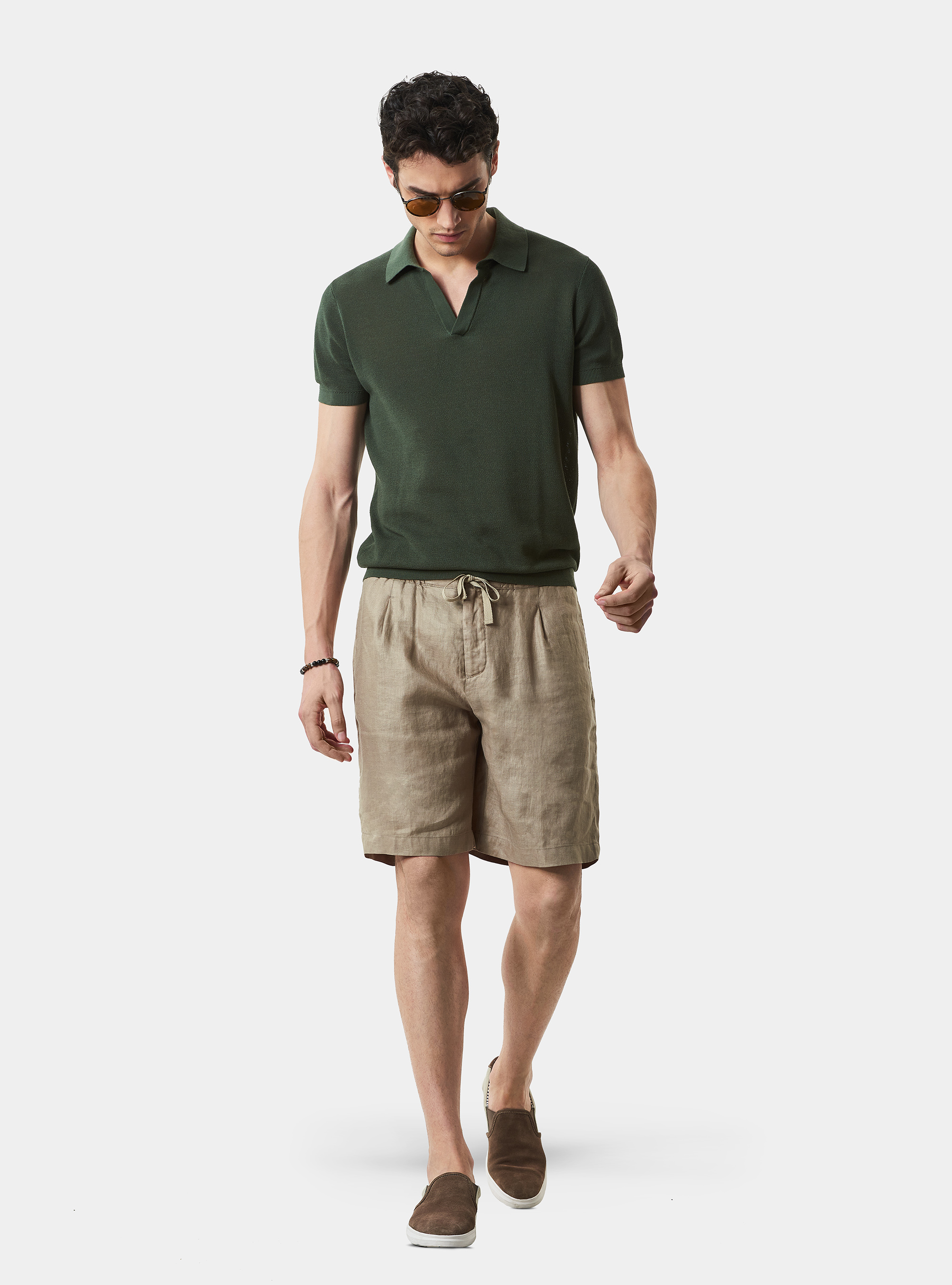 Linen Bermuda shorts with elastic and drawstrings, MUD