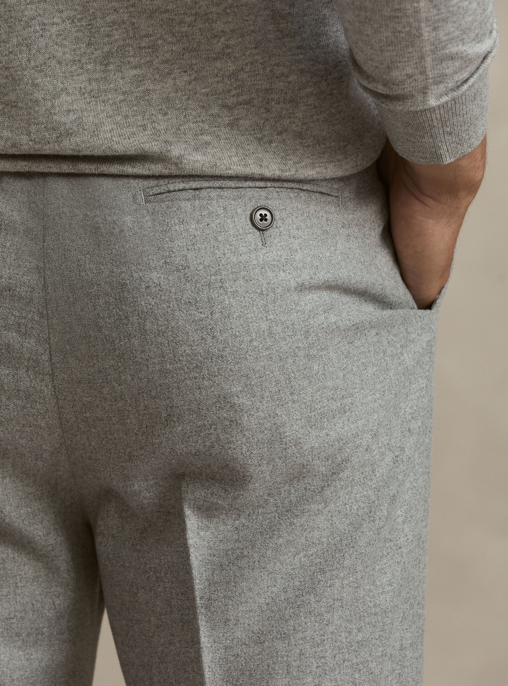 Lightweight wool blend pleated trousers, GREY