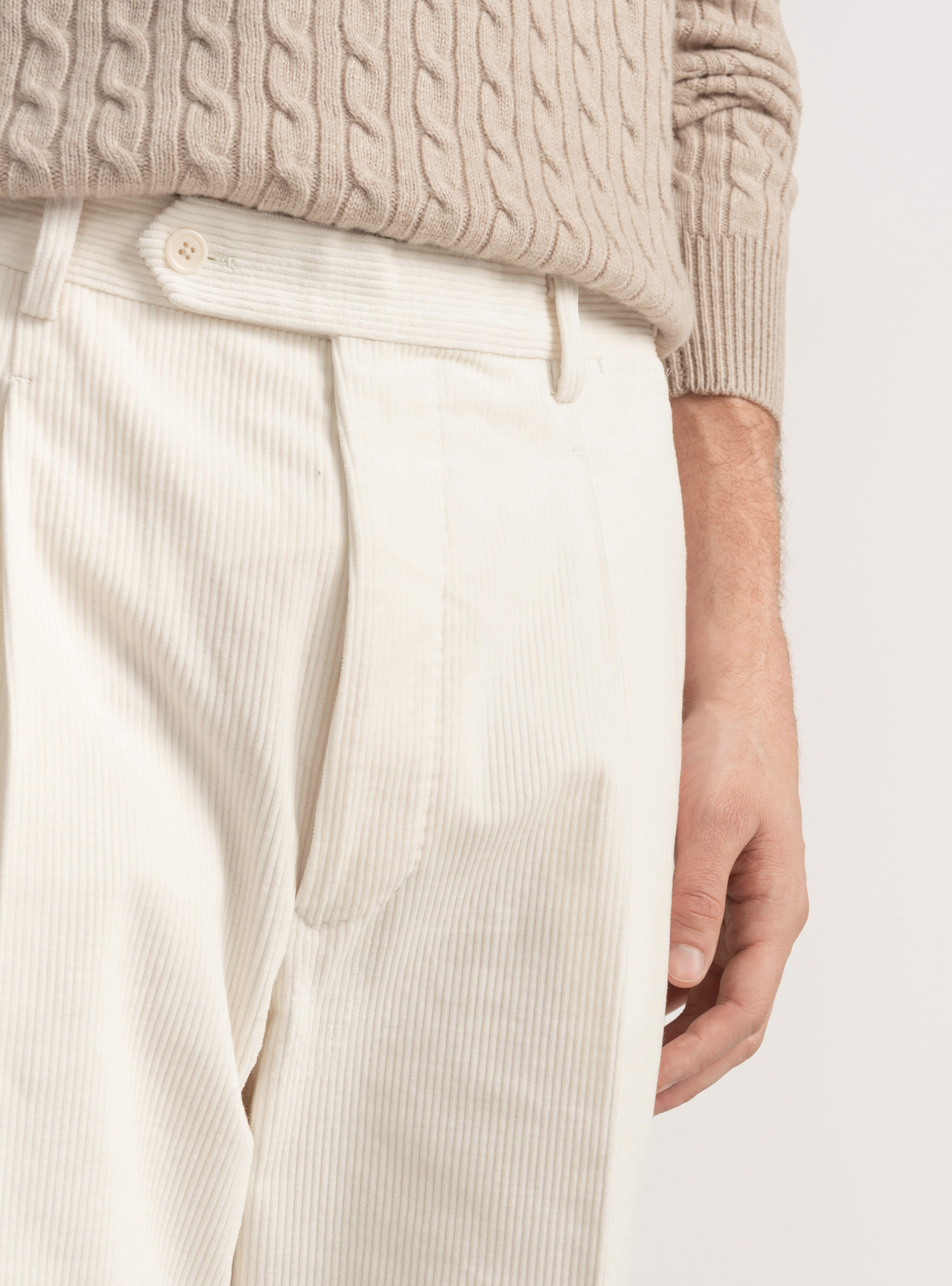 Pantaloni con pince in velluto stretch Duca Visconti di Modrone, BIANCO