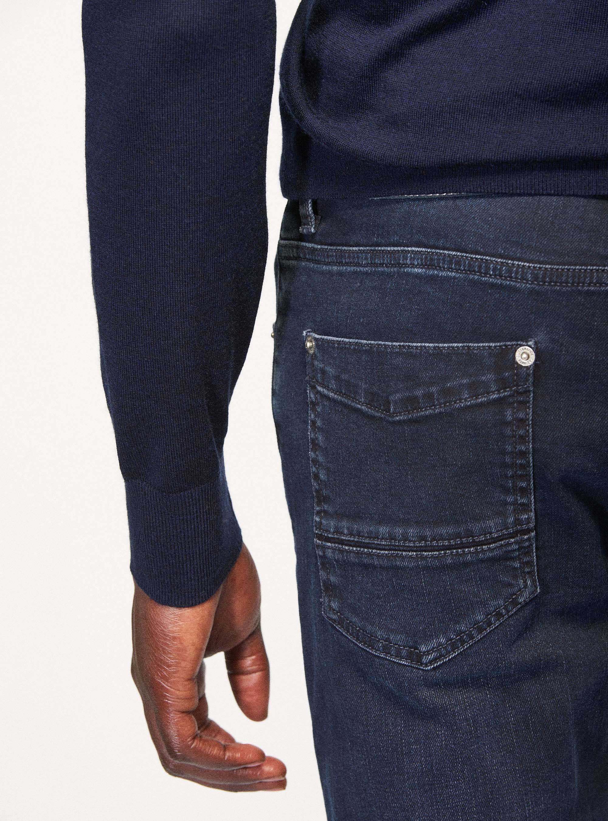 Maglia girocollo in pura lana merino extrafine, BLU NAVY