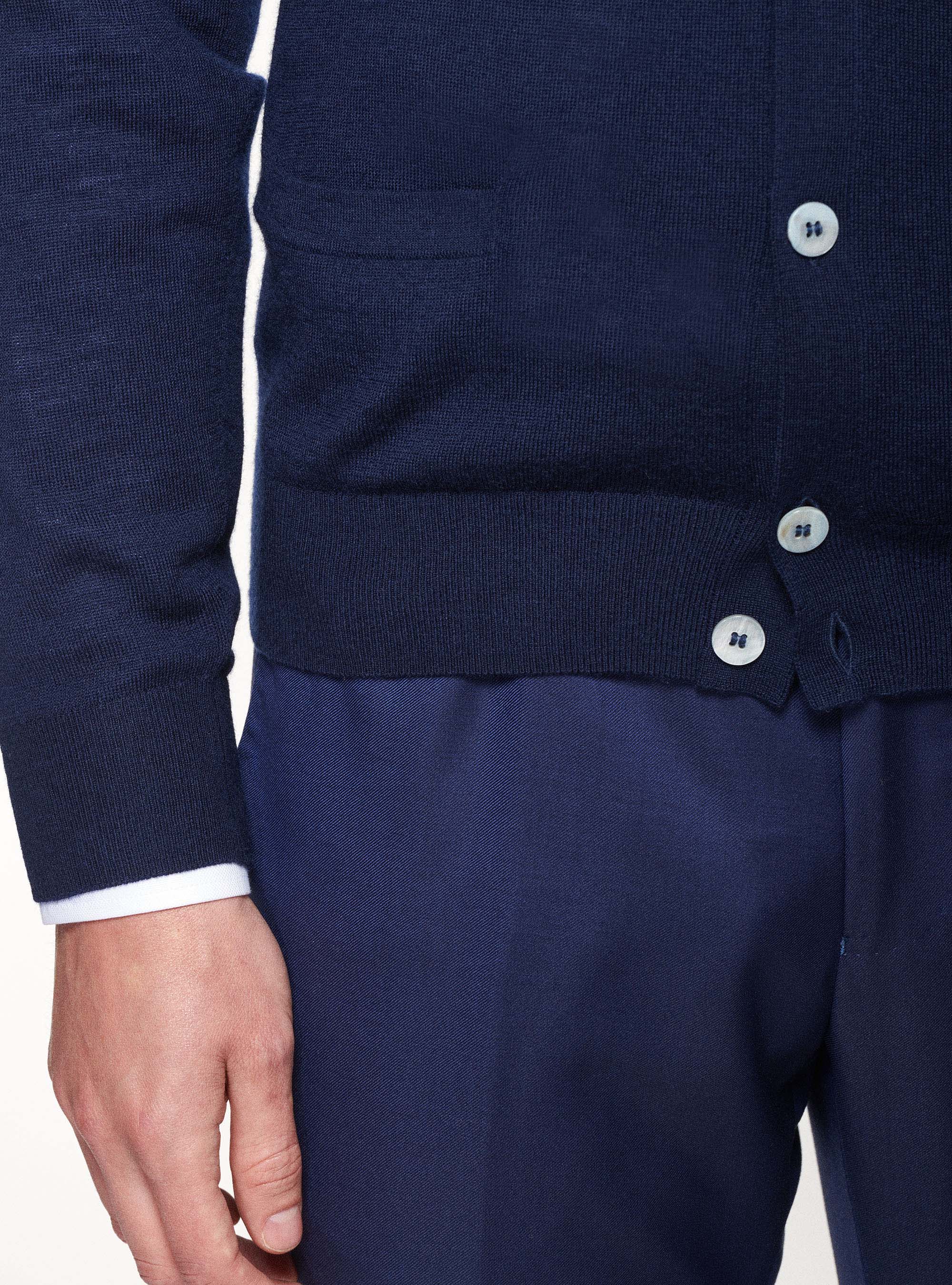 Cardigan in maglia in pura lana merino, BLU NAVY