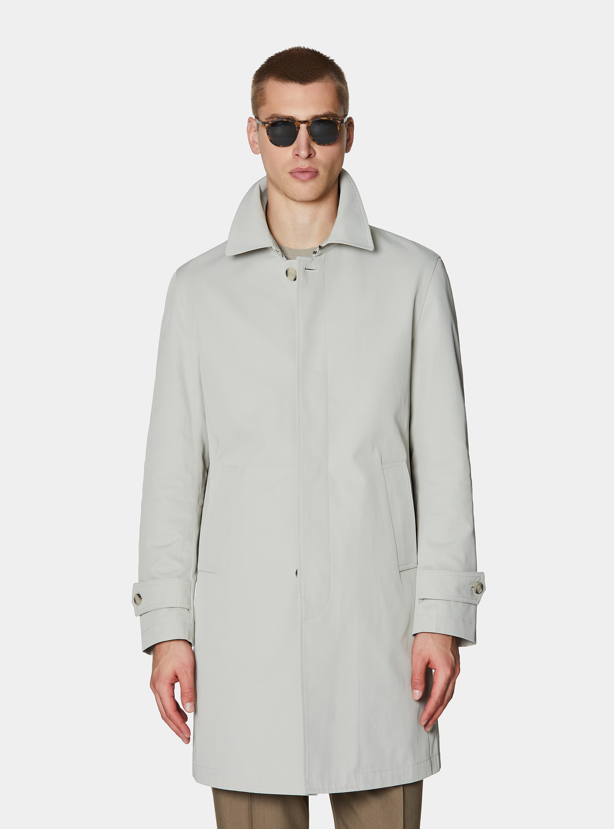 Impermeable de botonadura sencilla en mezcla de algod&oacute;n, CRUDO