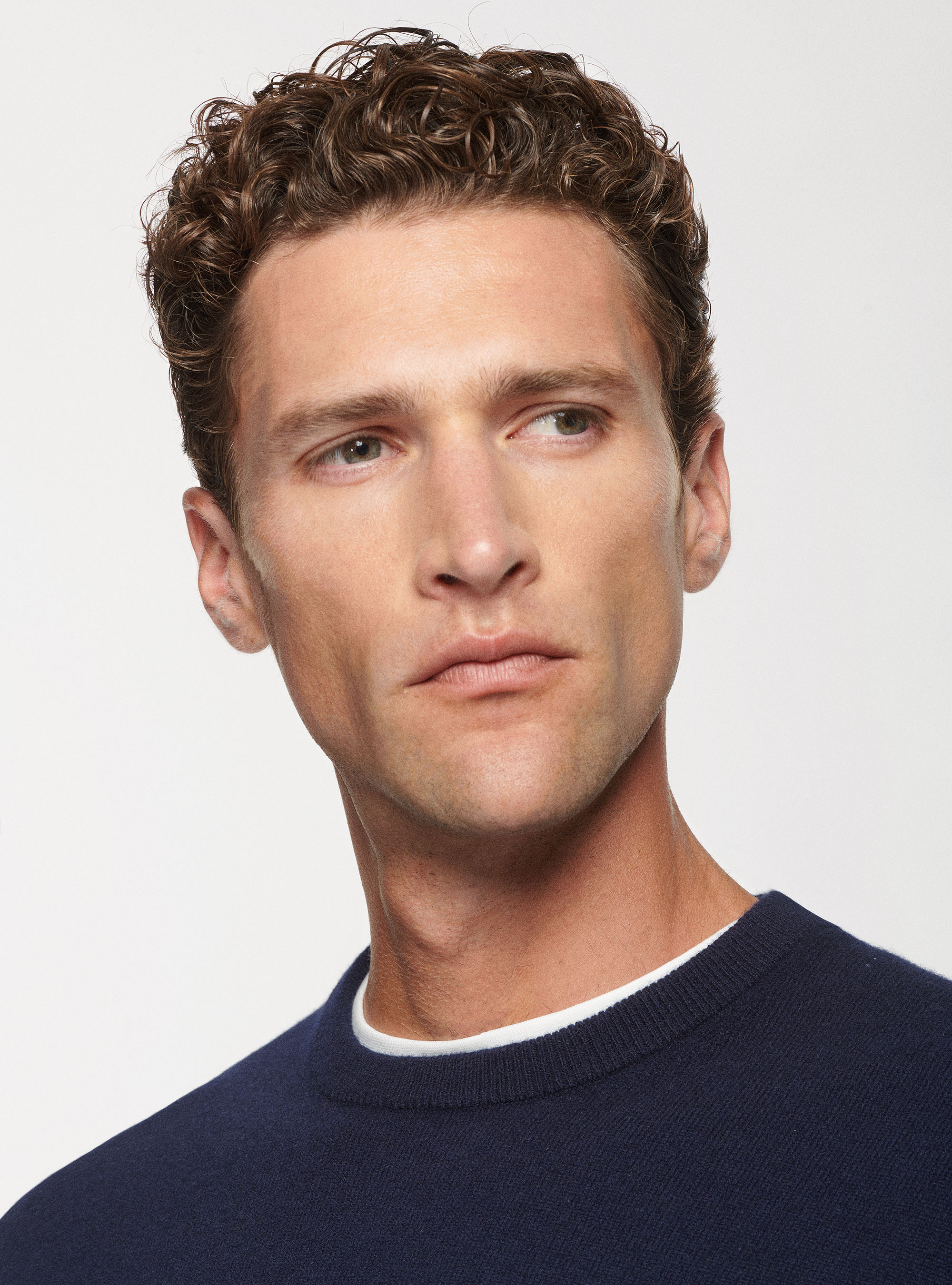 Pull à col ras du cou en lambswool et cachemire, BLEU MARINE