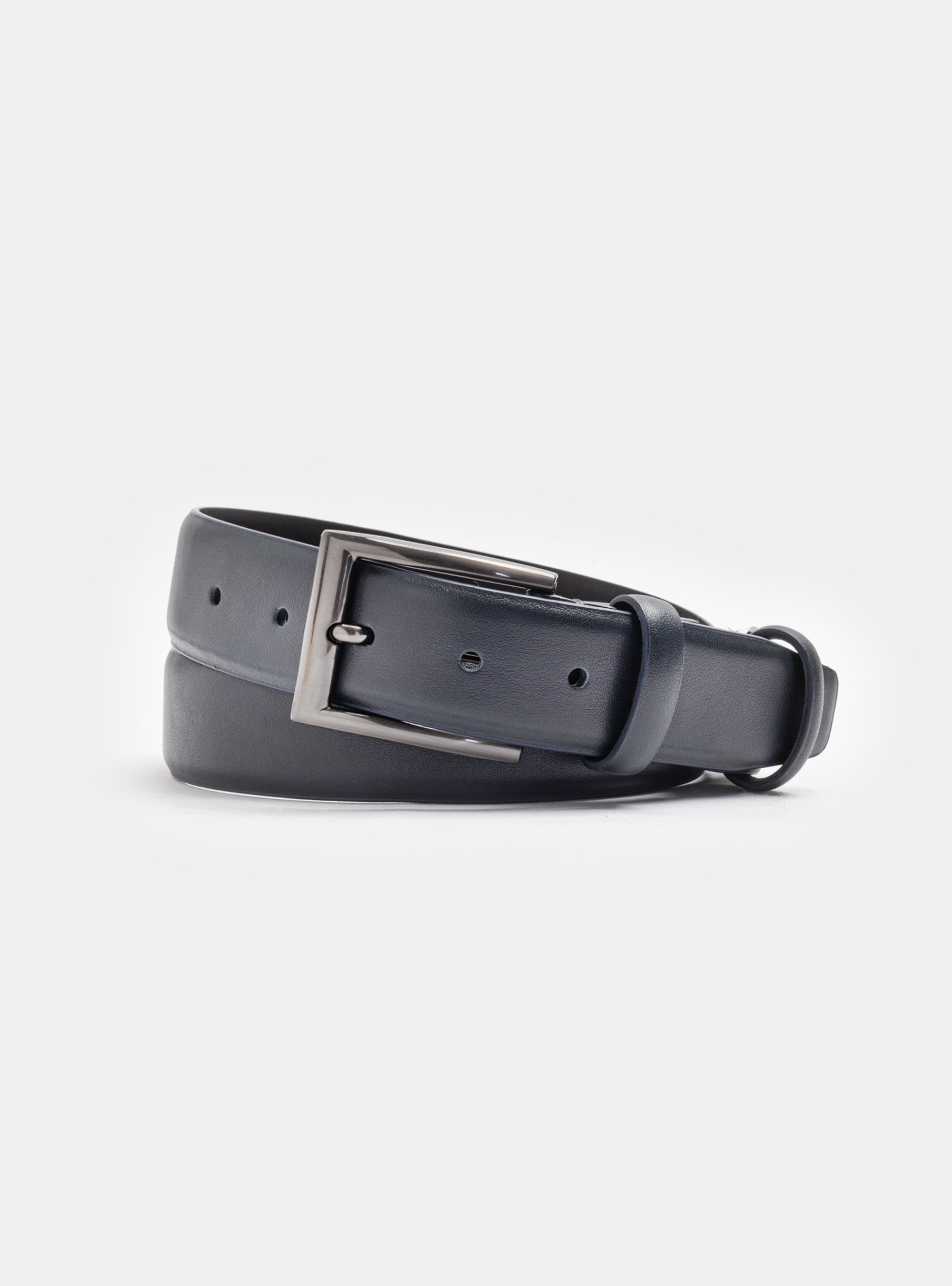 Solid coloured leather belt