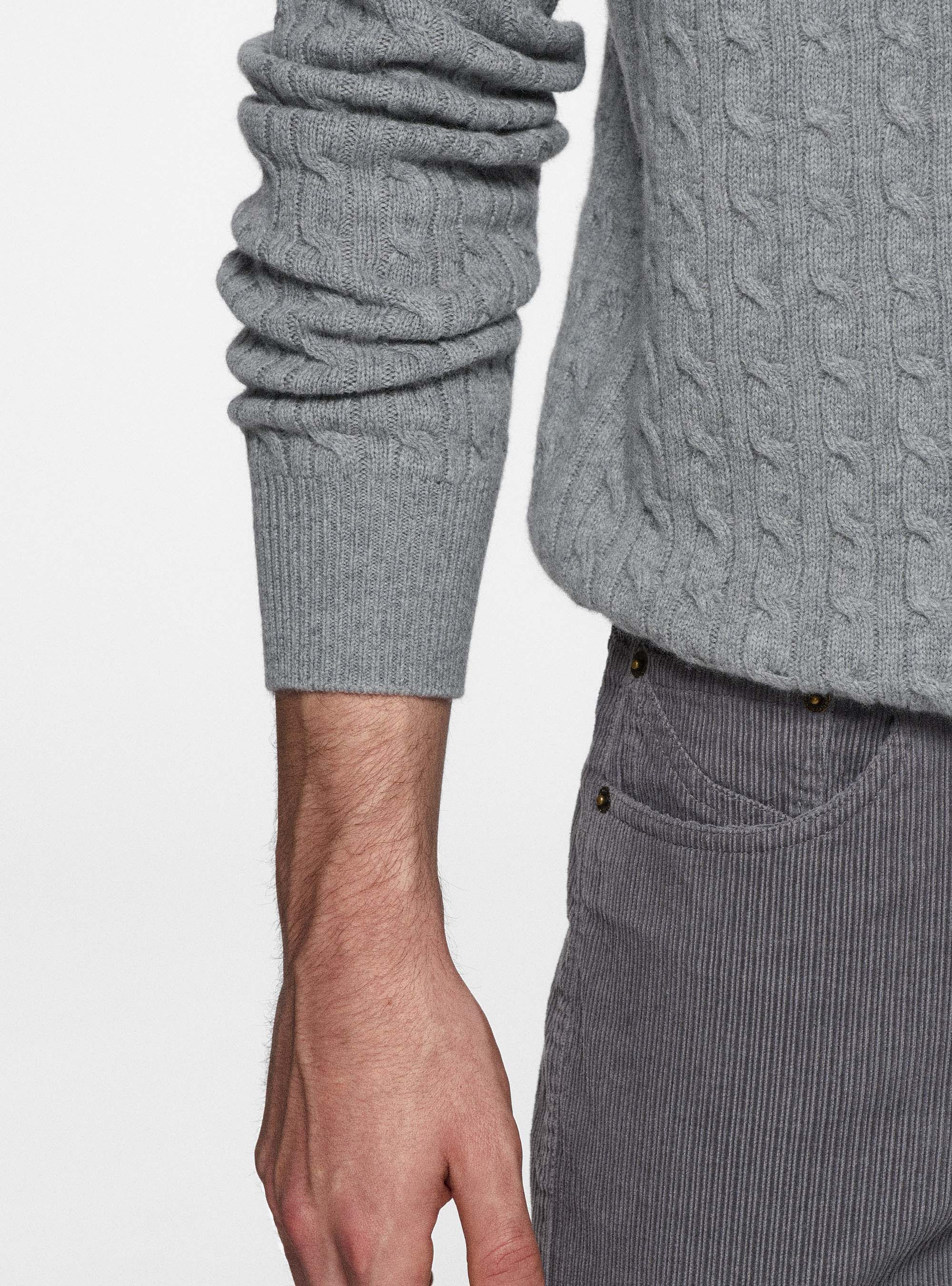 Maglia girocollo con treccia in lana e cashmere, GRIGIO MELANGE 0151C