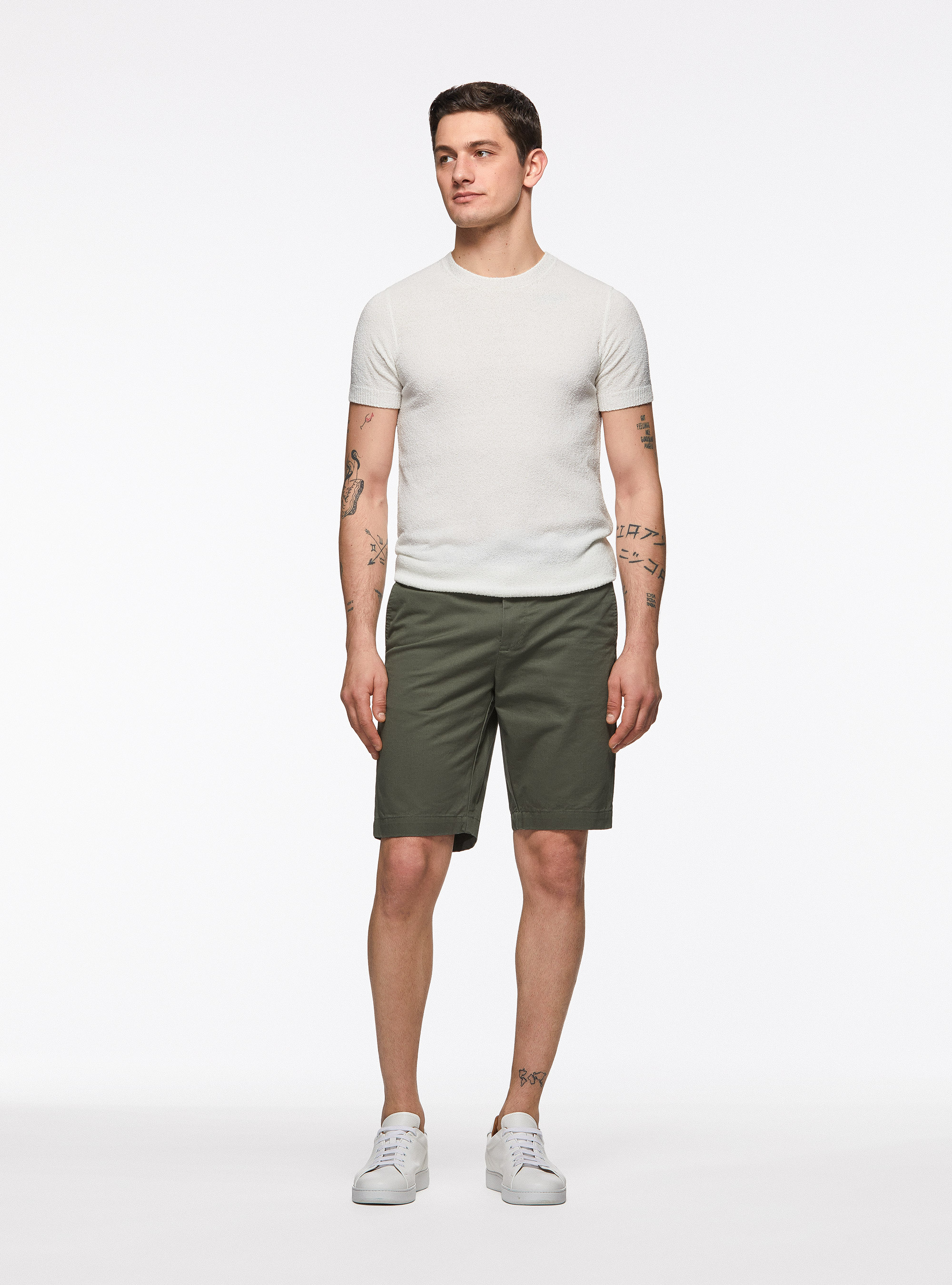 Maglia girocollo in misto cotone bouclè, BIANCO