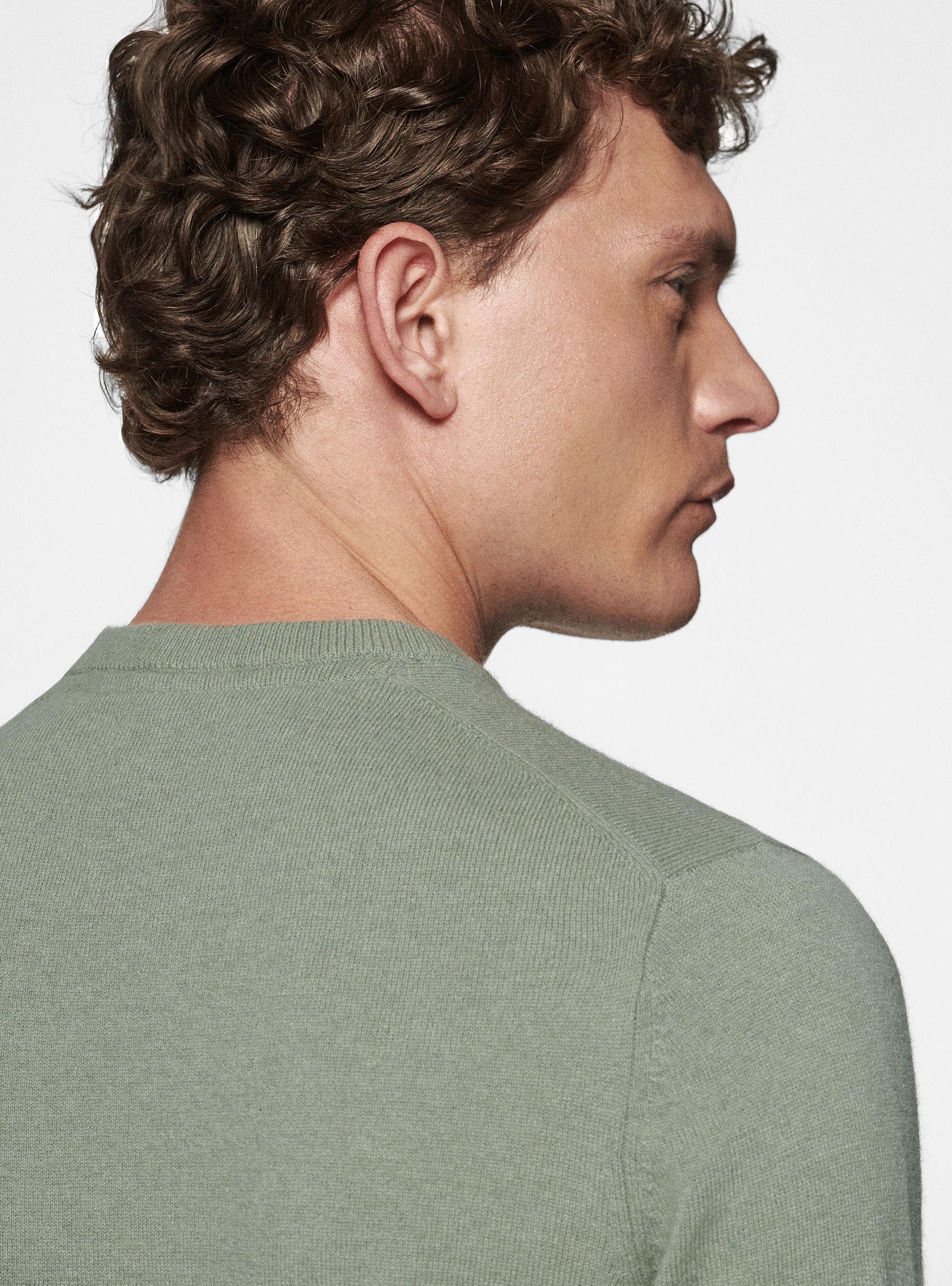 Maglia girocollo in lambswool e cashmere, VERDE GIADA 0655C