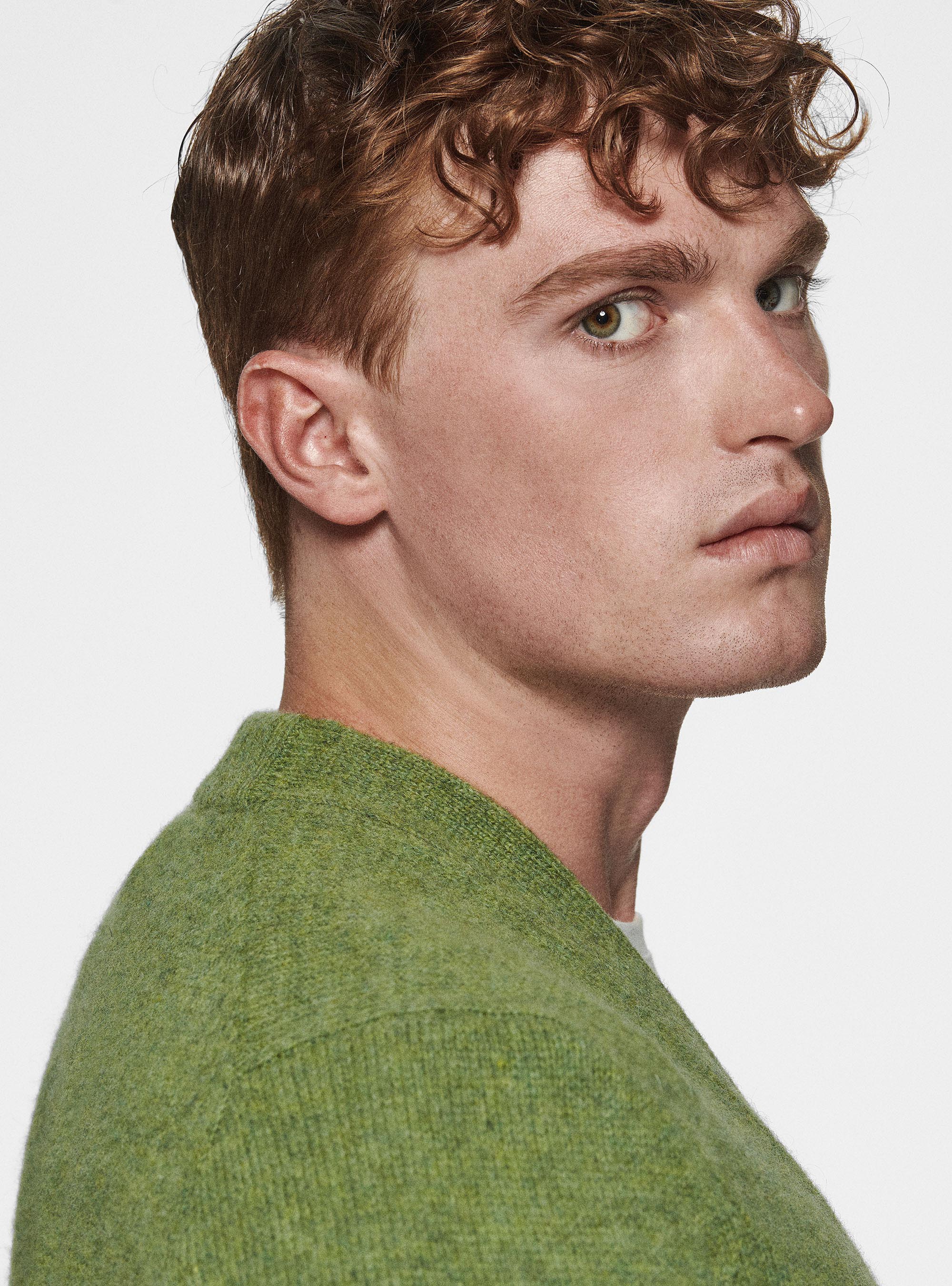 Cardigan in maglia in lana shetland, OLIVA