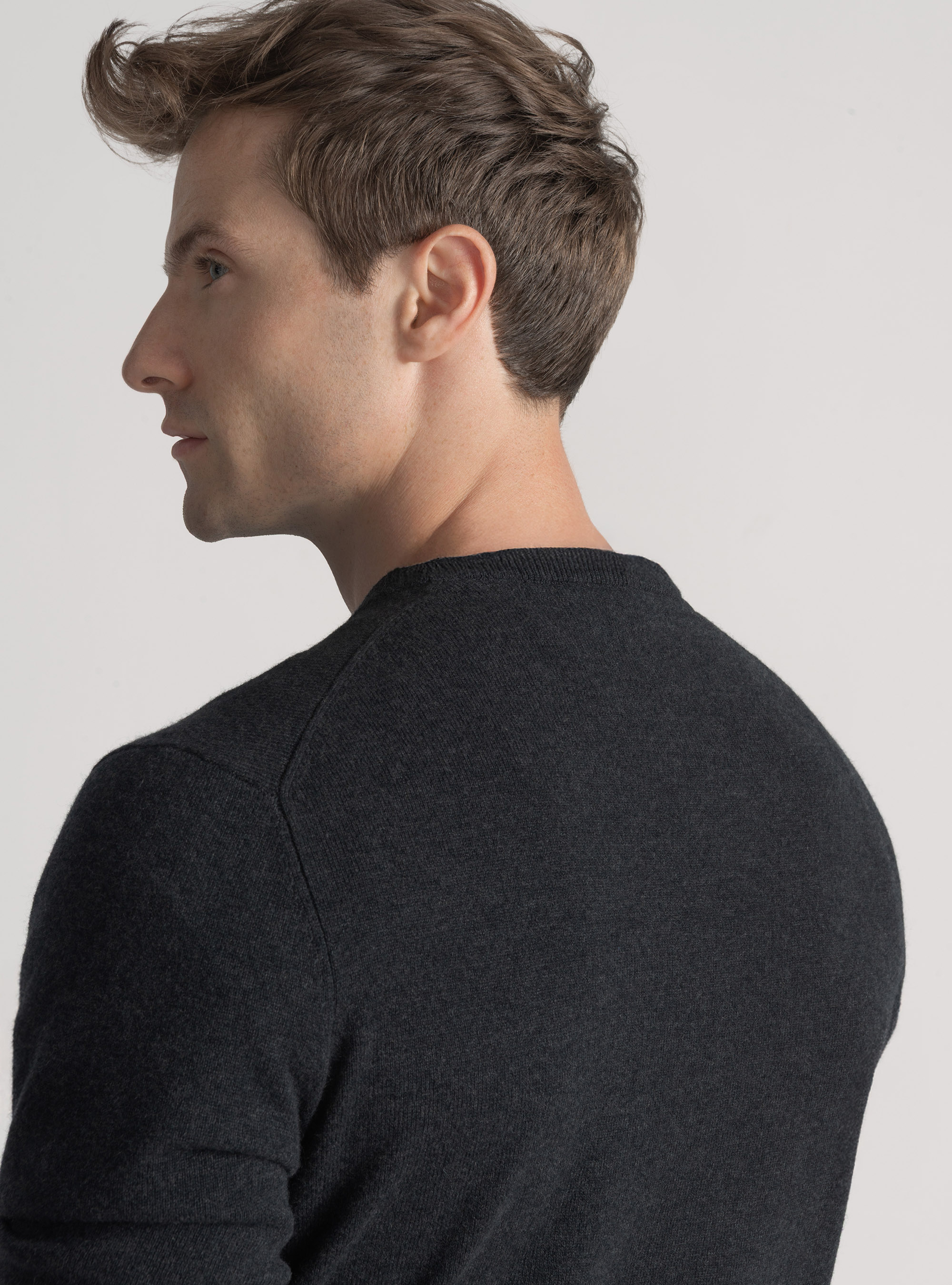 Merino wool V-neck sweater, ASPHALT GREY