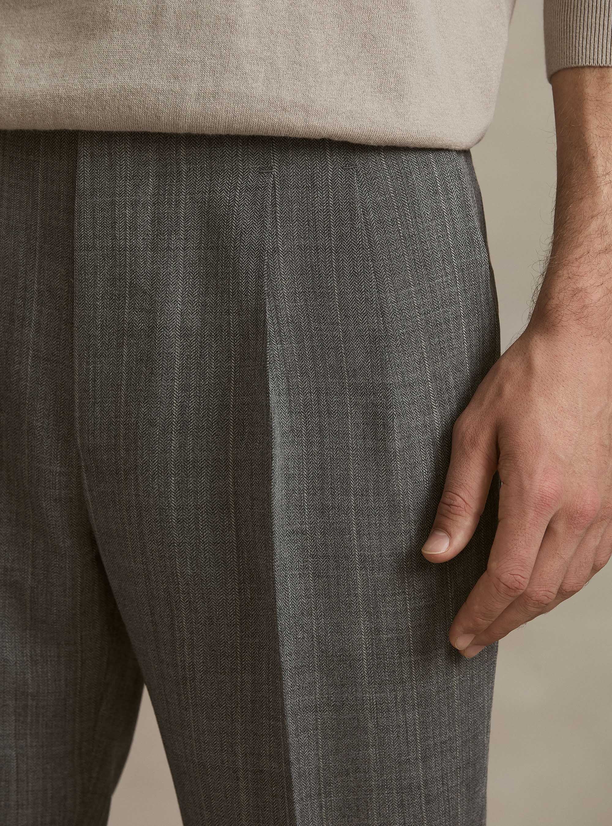 Pantaloni con pince in pura lana spigata, GRIGIO MED MEL 0123C