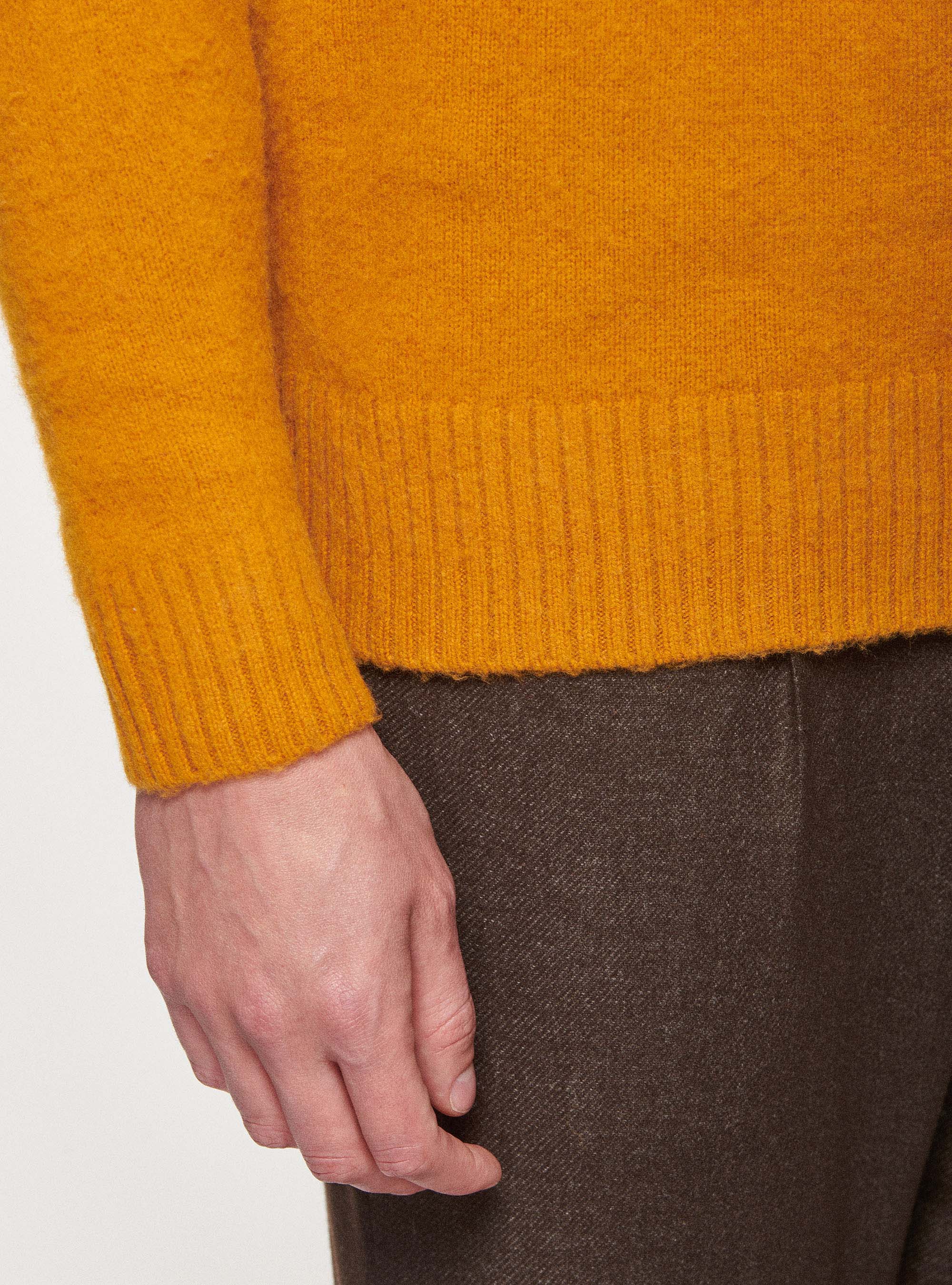 Maglia girocollo in lana brushed, SENAPE 0715C