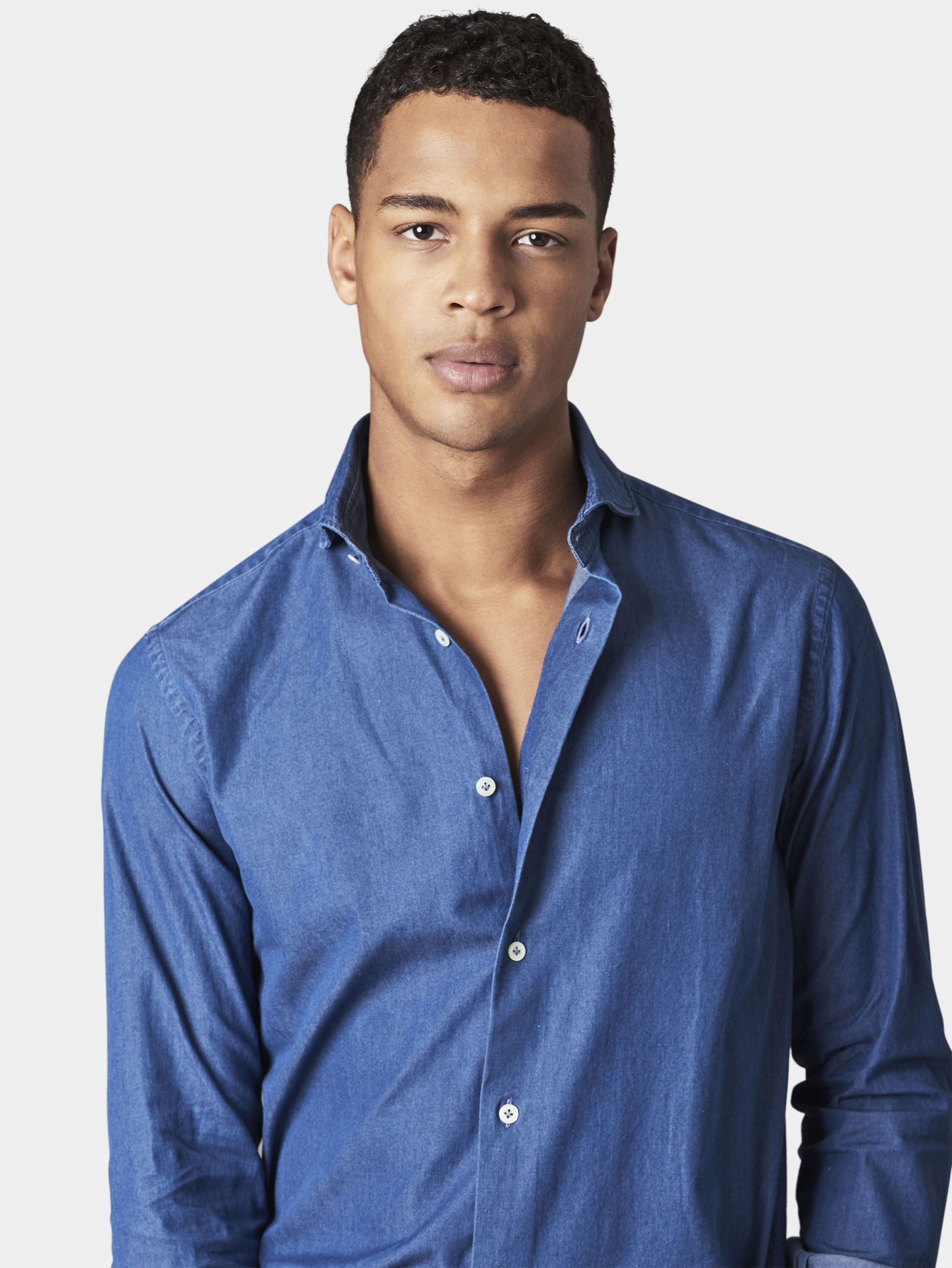 Camisa cuello franc&eacute;s denim, AZUL MARINO
