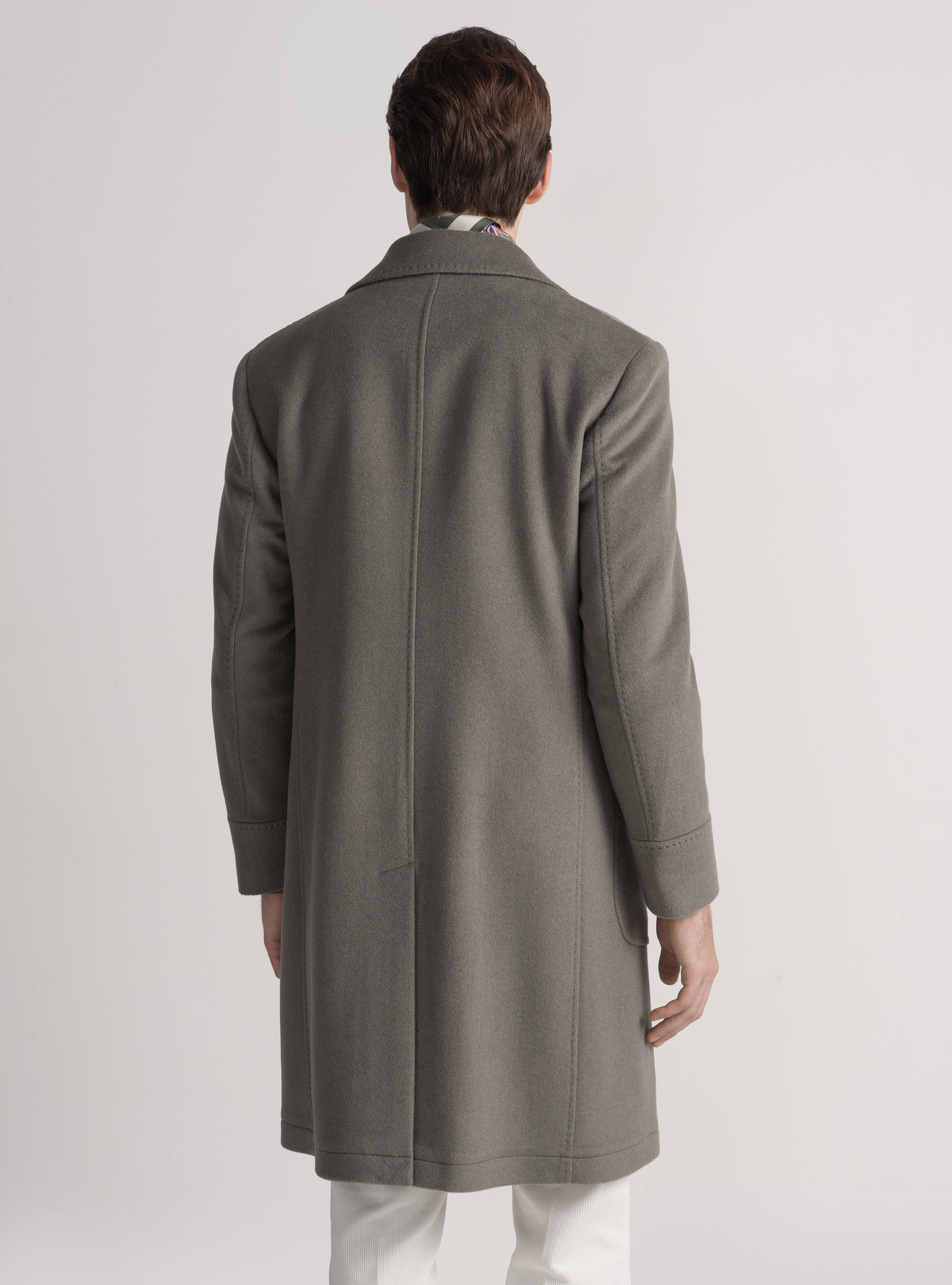 Abrigo con doble botonadura de lana de cachemira, SALVIA 0602C