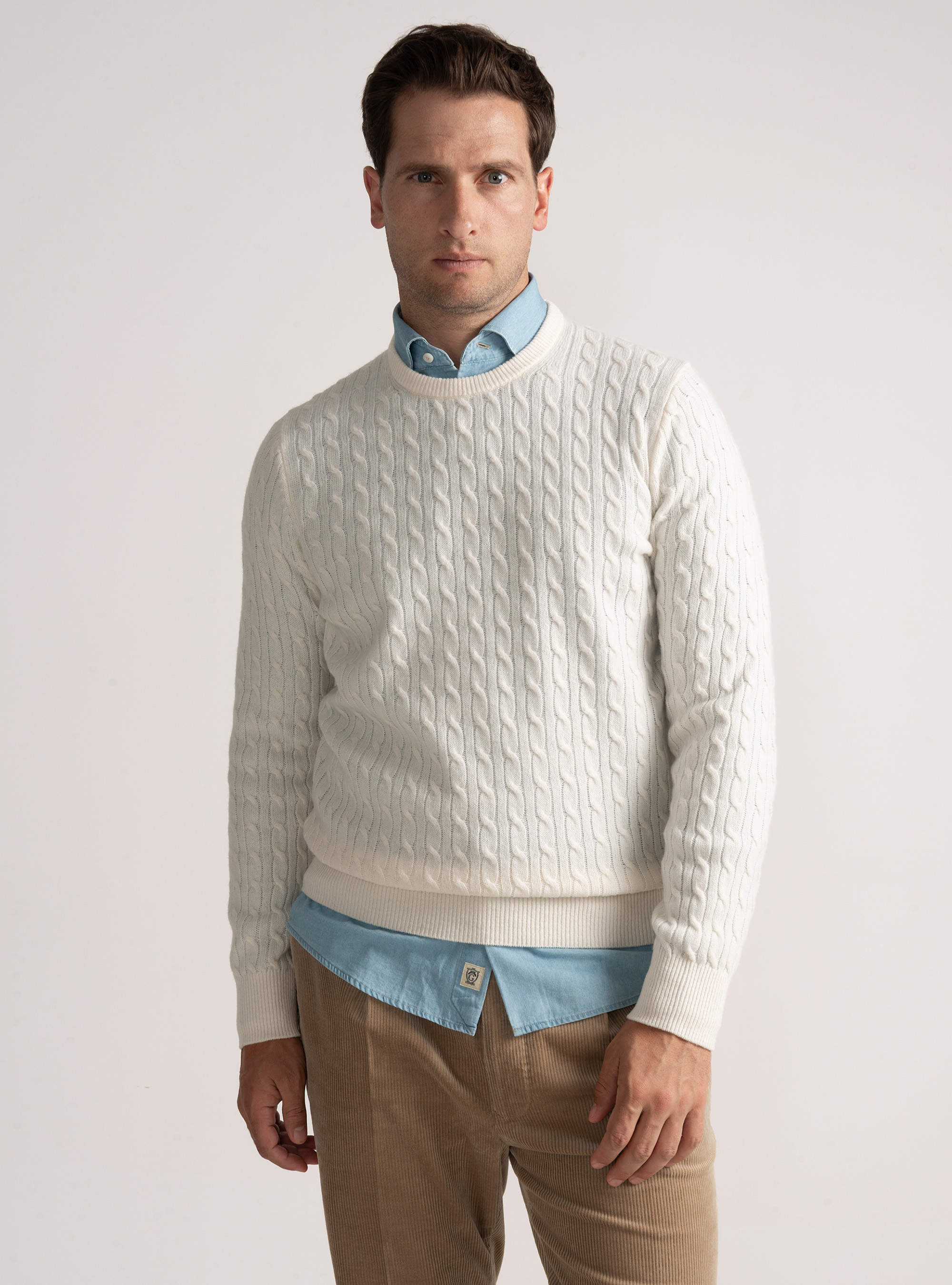 Maglia girocollo con treccia in lana e cashmere