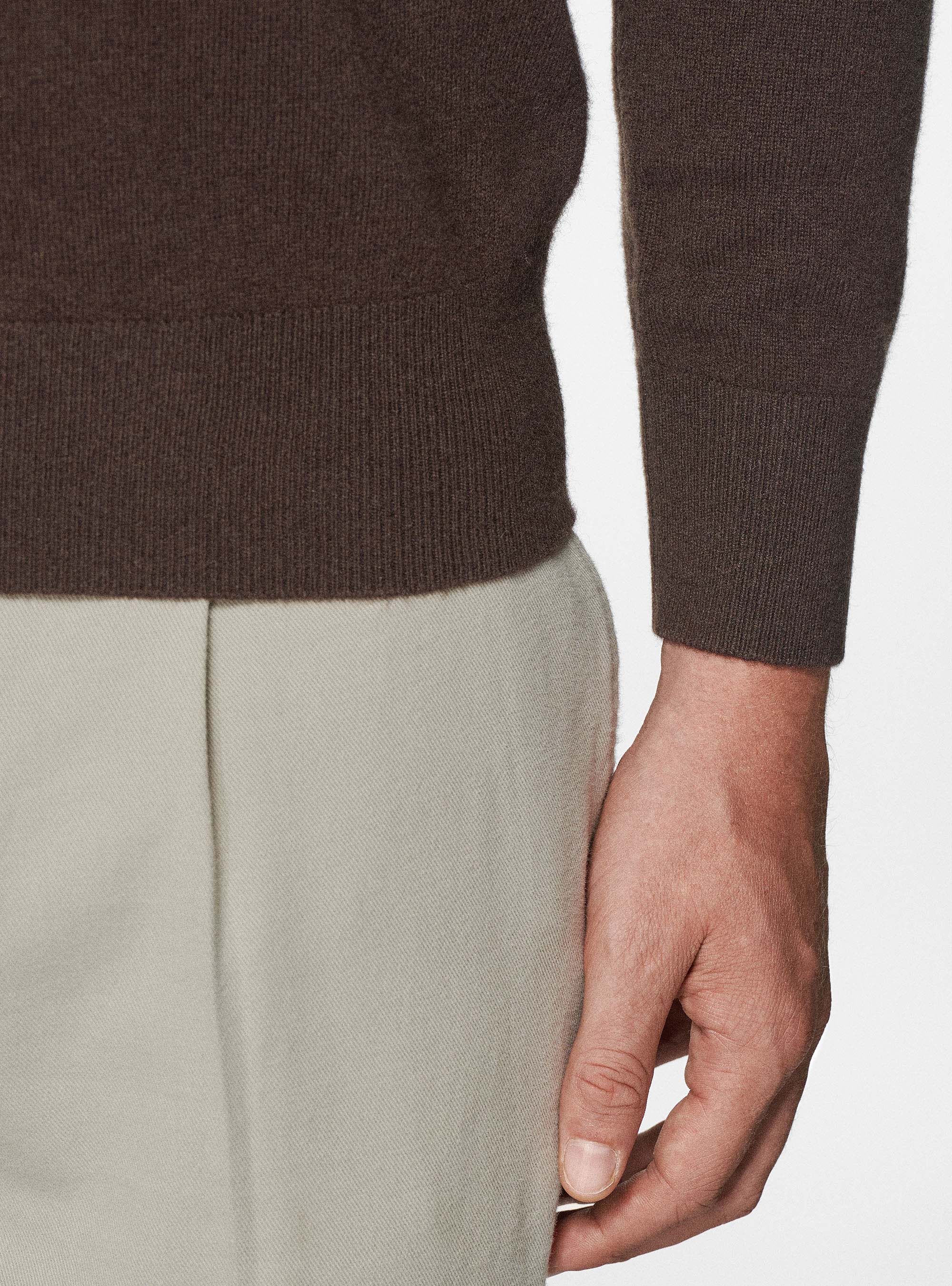 Maglia girocollo in lambswool e cashmere, MARRONE