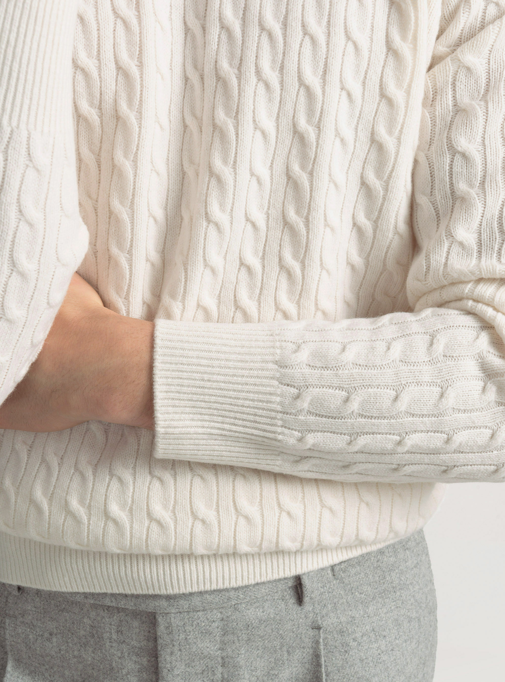 Punto de cuello redondo con trenzado de lana y cachemira, BLANCO