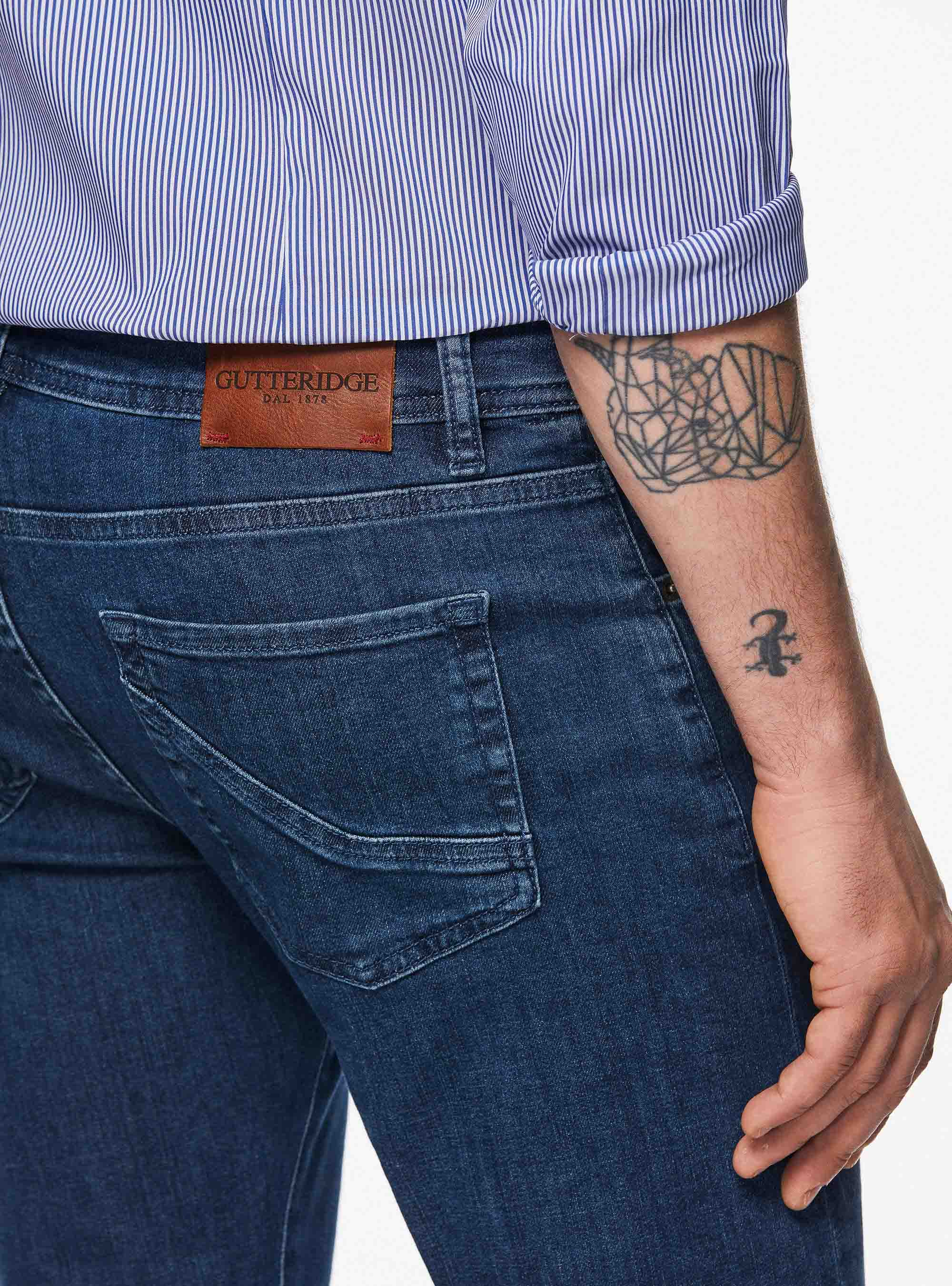 Farbige Stretch-Baumwollhose, BLUE 0241C