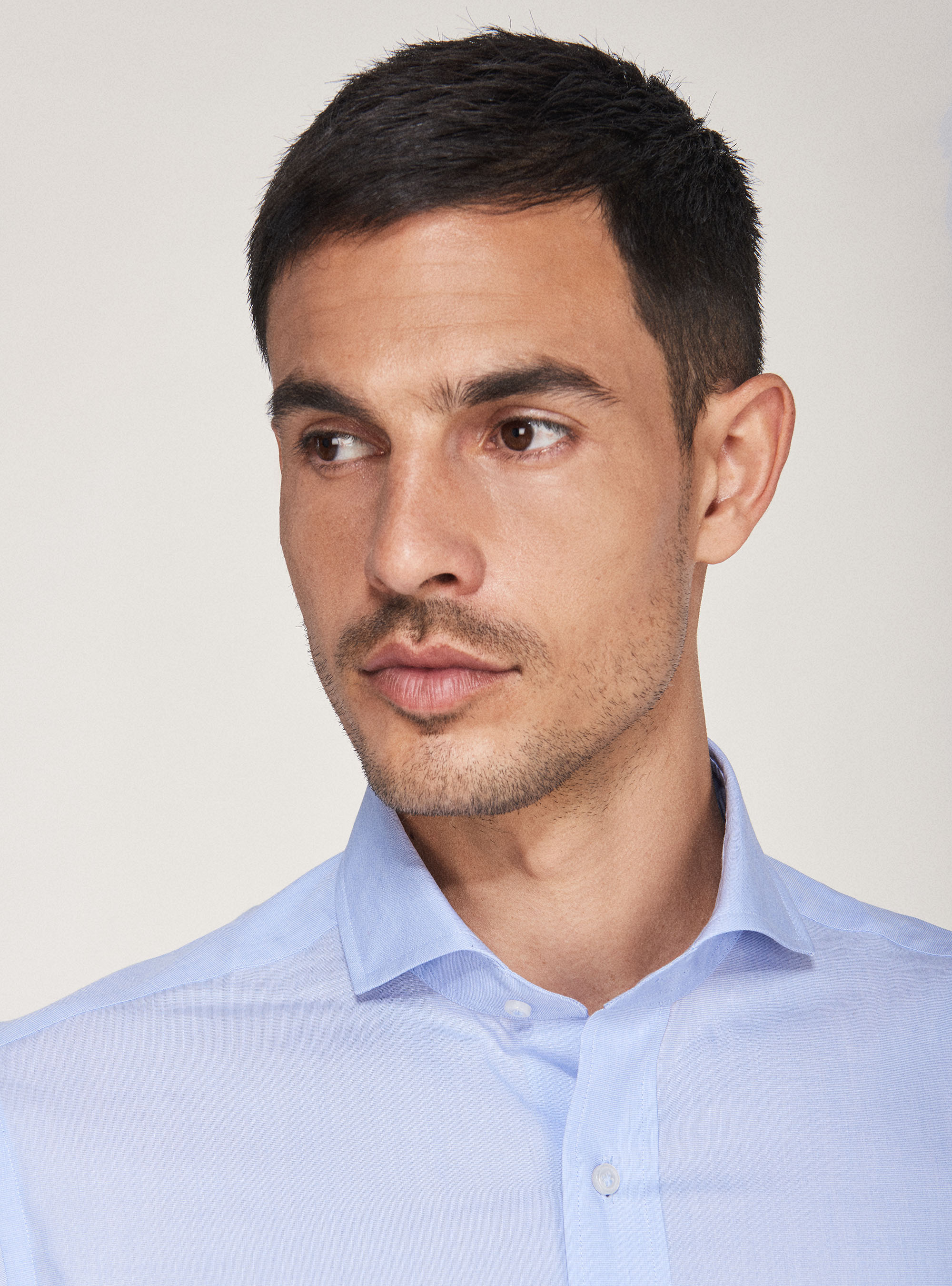 Camisa de algod&oacute;n con cuello franc&eacute;s, CELESTE