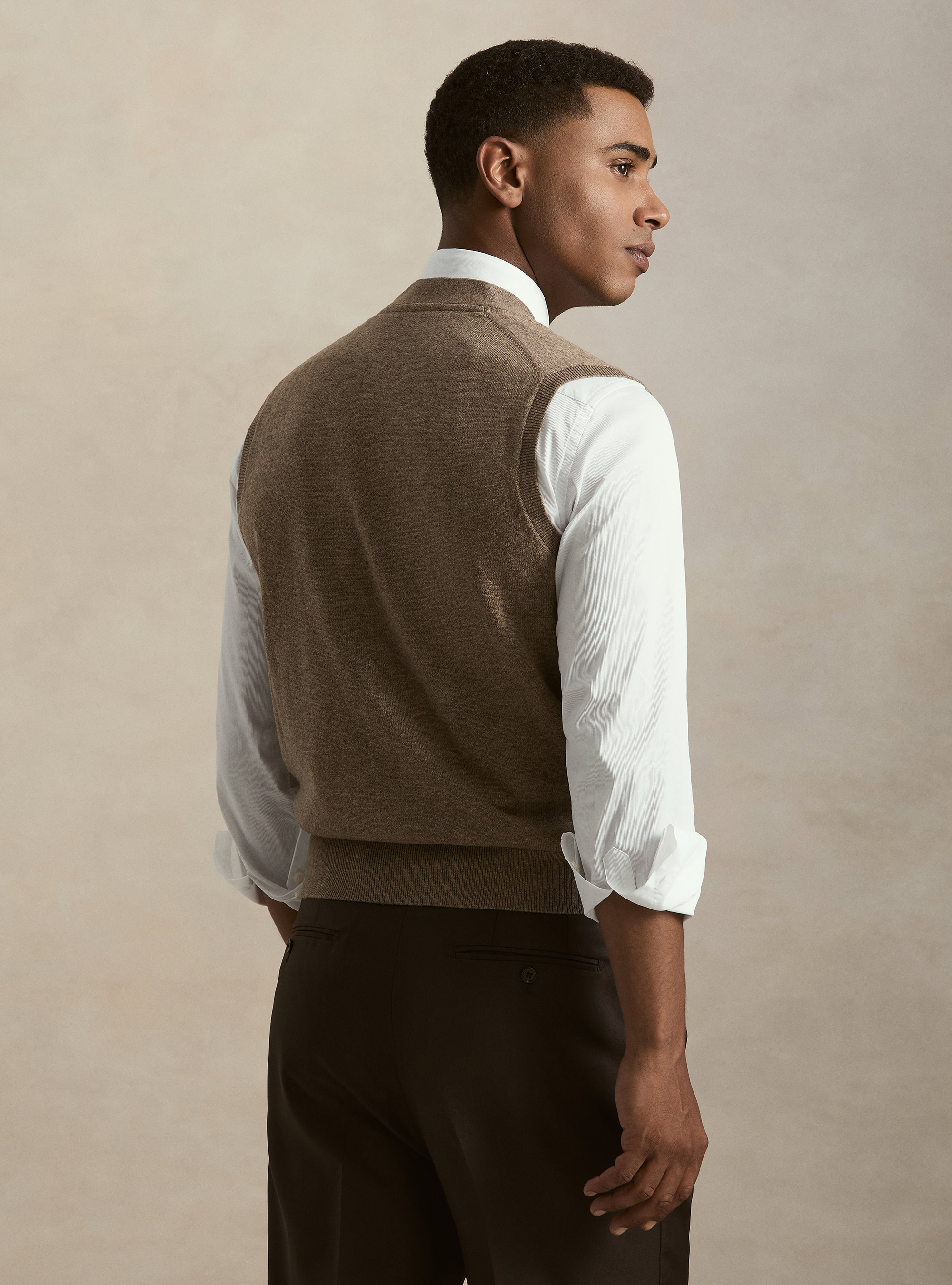 Knitted wool-blend buttoned vest, MUD