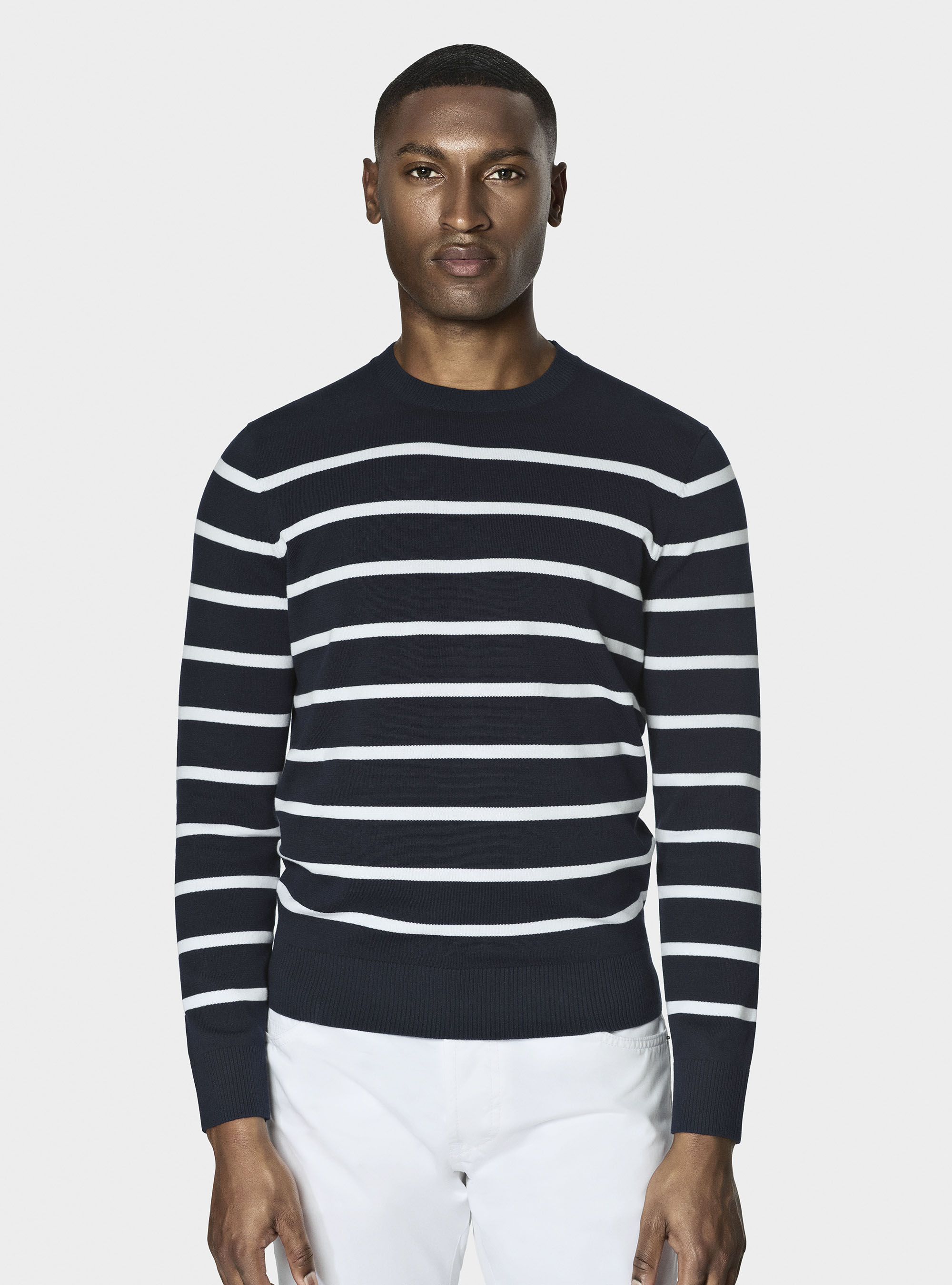 Maglia girocollo in cotone extrafine rigato, BLU NAVY