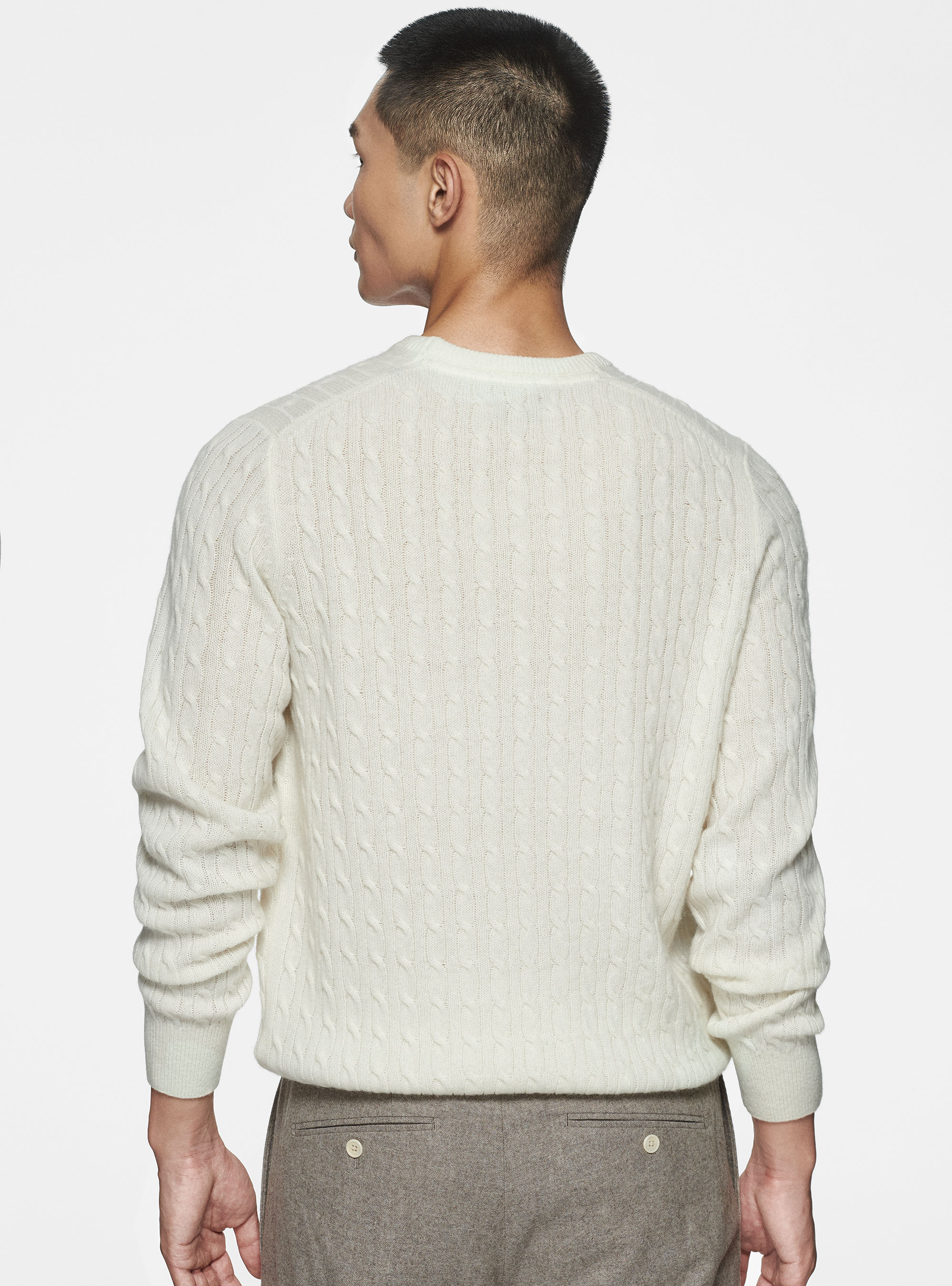 Maglia girocollo in lana cashmere a treccia, BIANCO